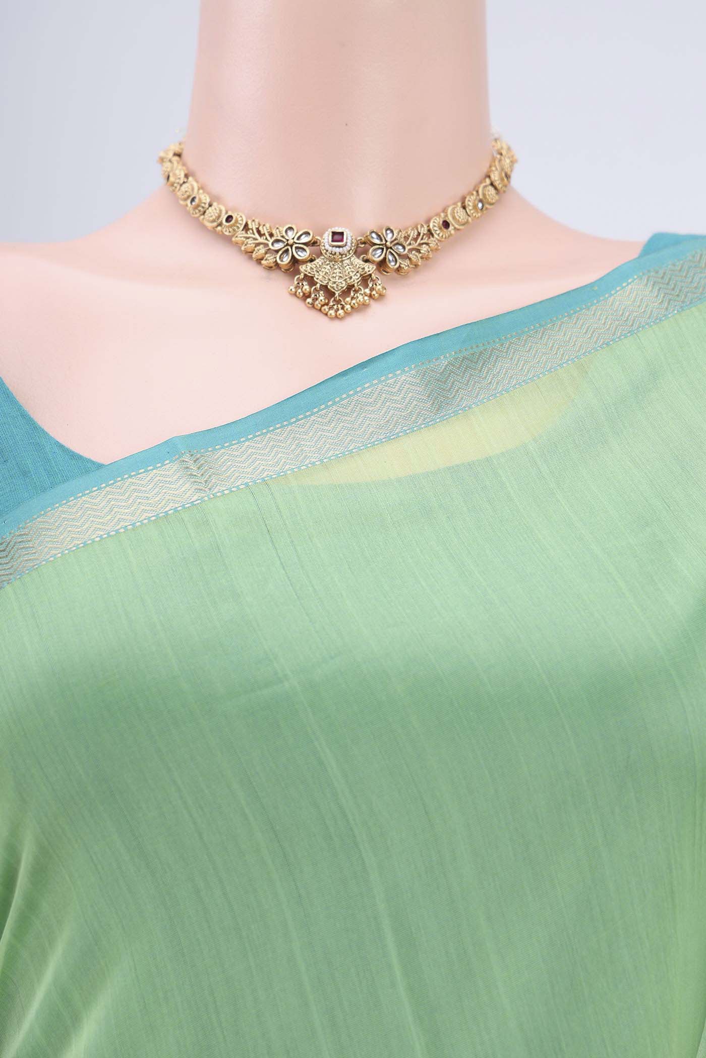Light Green Maheshwari Silk Cotton Saree - Image 2