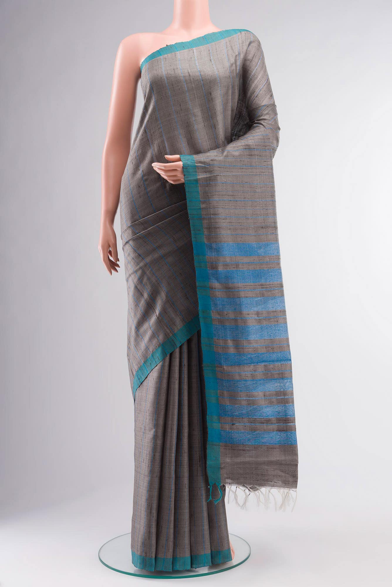 Amisha-Grey Bhagalpuri Tussar Silk Saree - Image 2