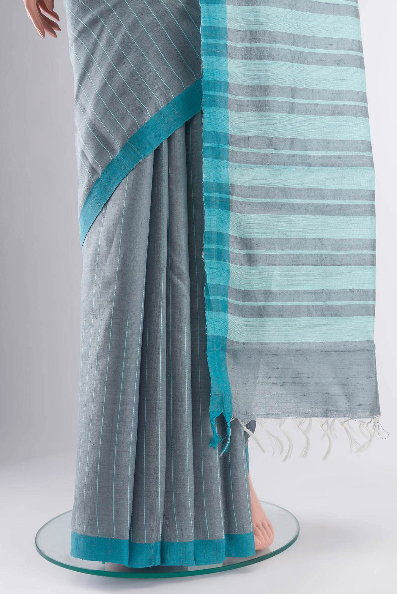 Amisha-Grey Bhagalpuri Tussar Silk Saree - Image 9
