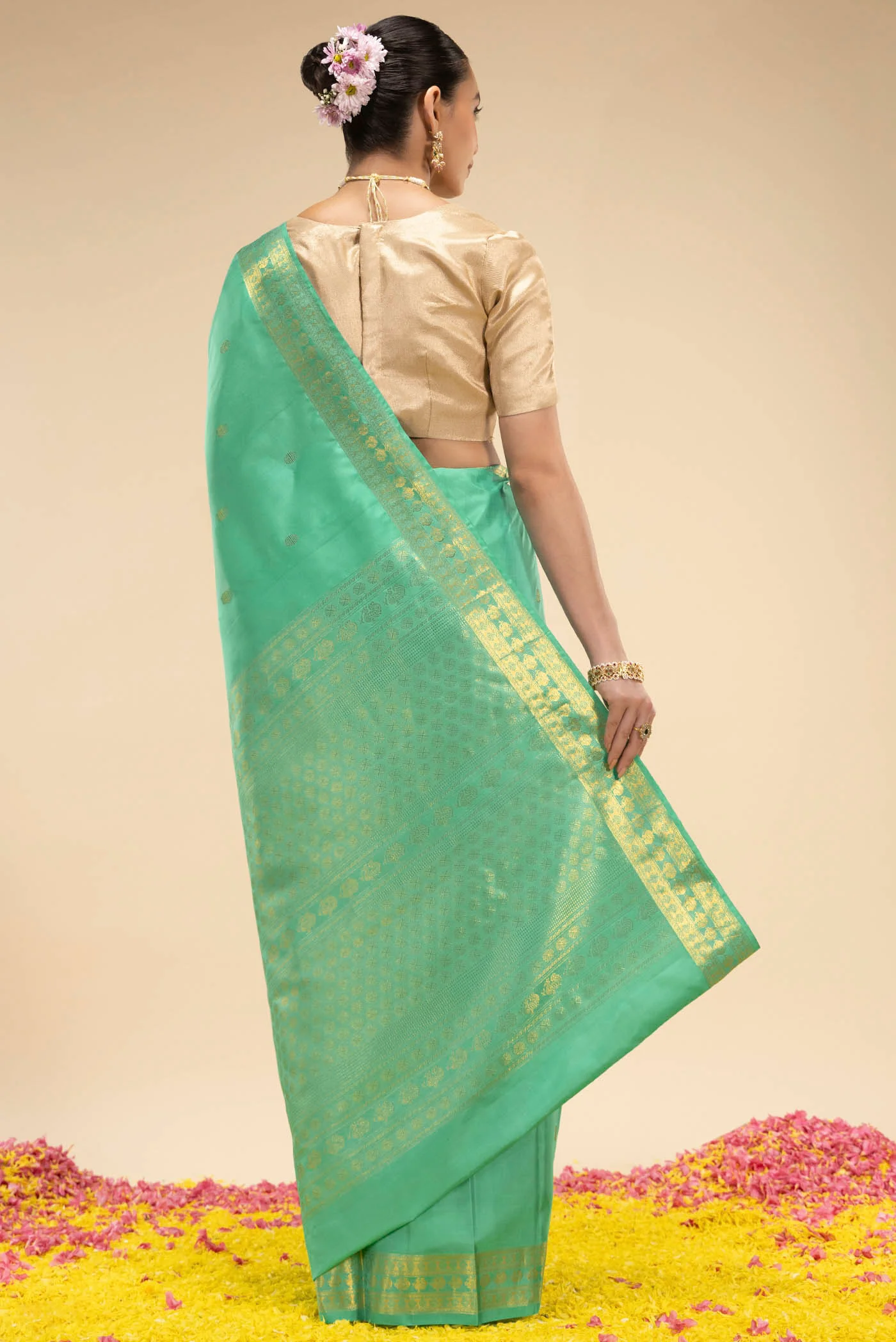 Anudhyana-Turquoise Kanchipuram Silk Saree - Image 6