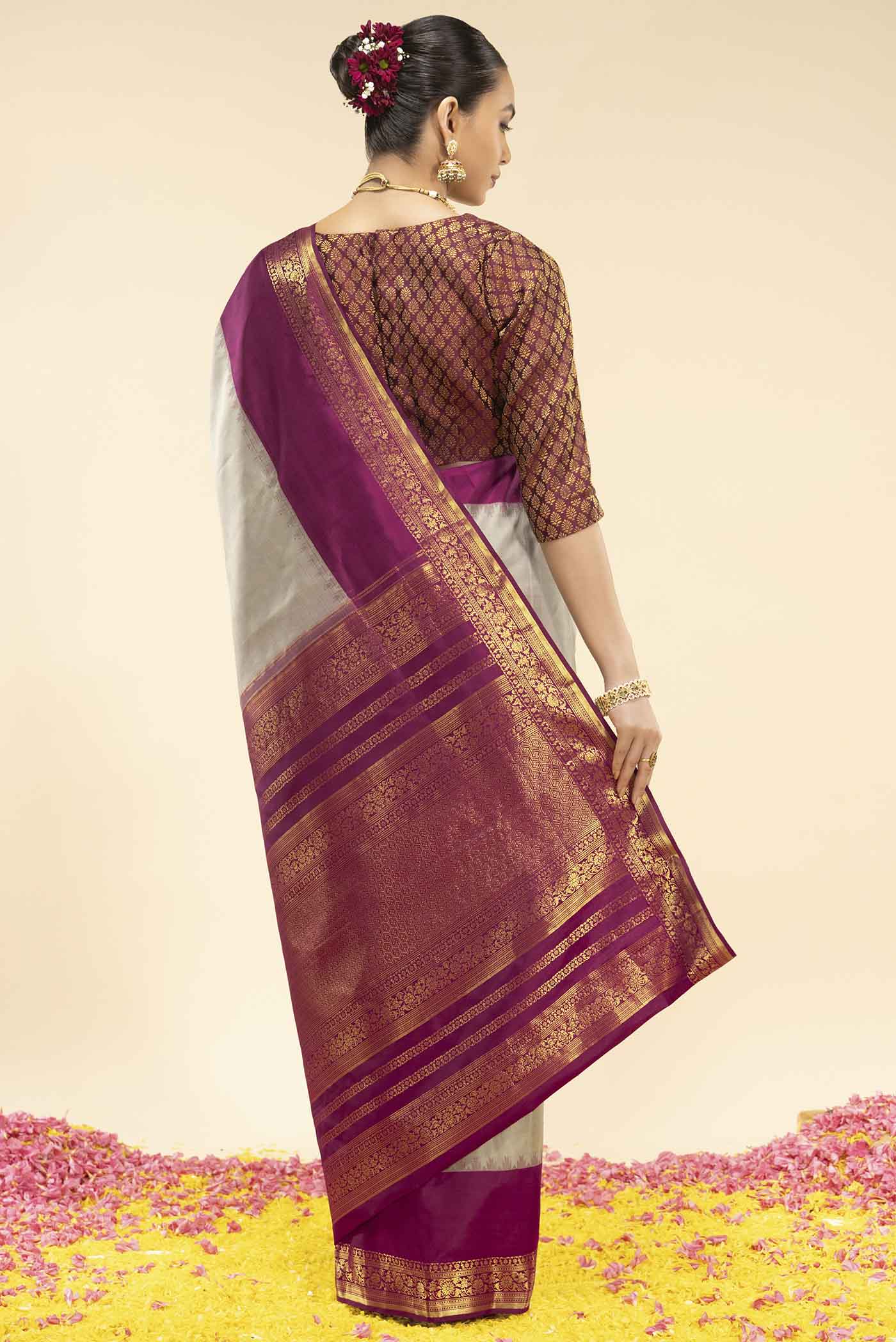 Aparajita-Grey Kanchipuram Silk Saree - Image 6