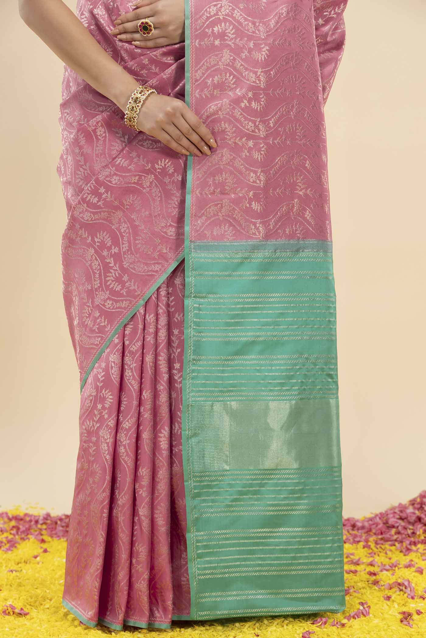 Ballari-Peach Kanchipuram Silk Saree - Image 5