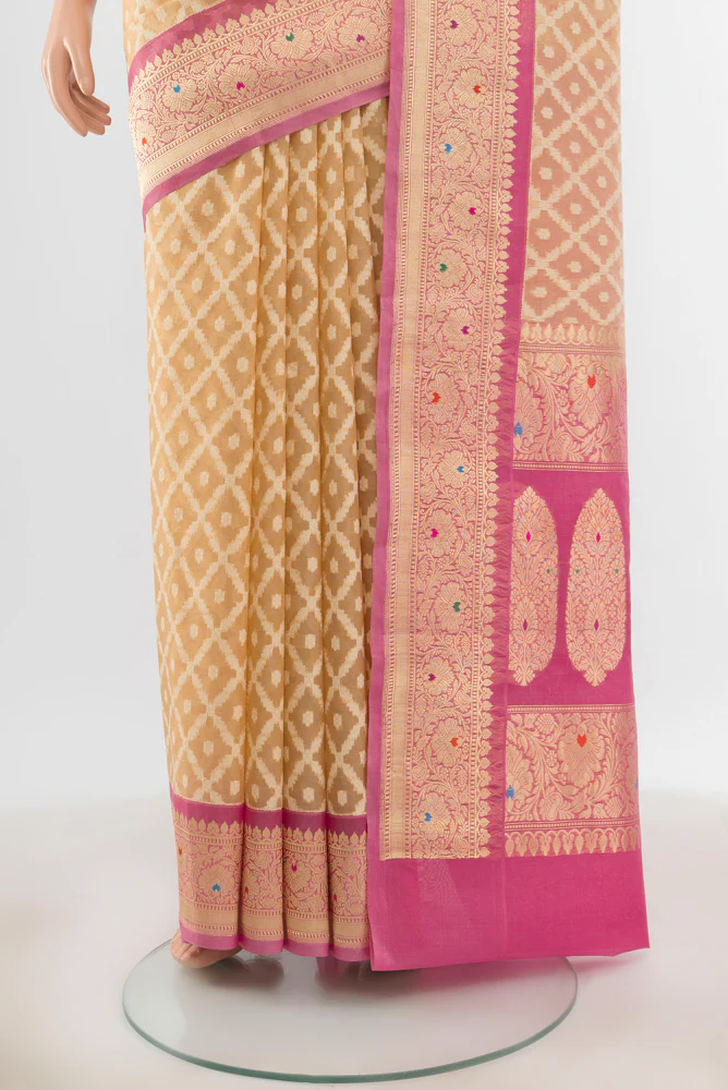 Cream Banarasi Kora Silk Saree - Image 3