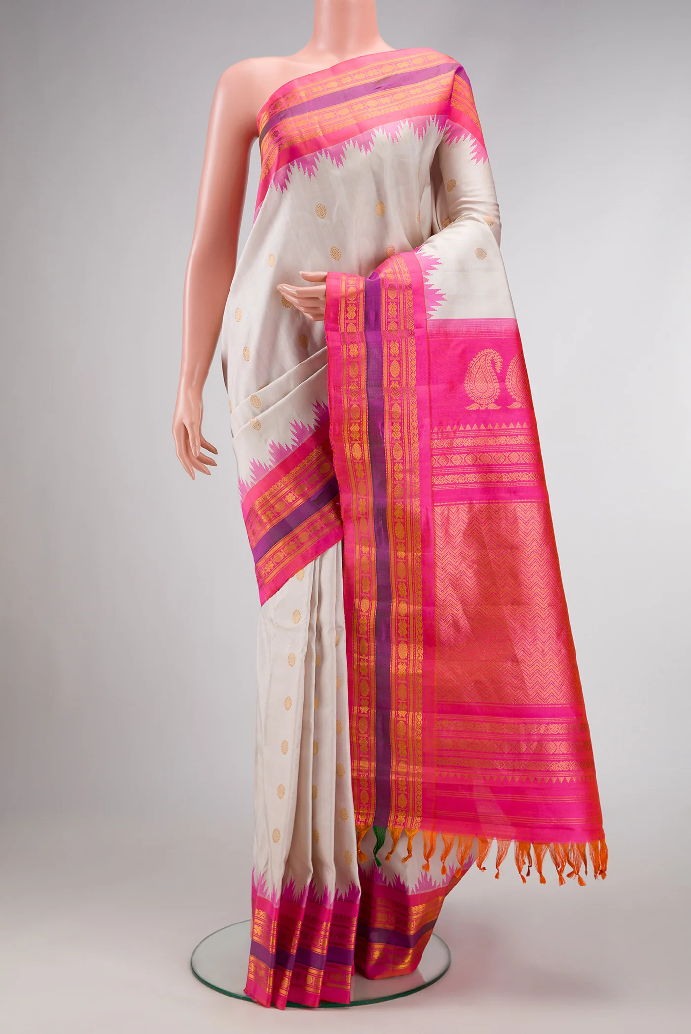 Off White Gadwal Silk Saree