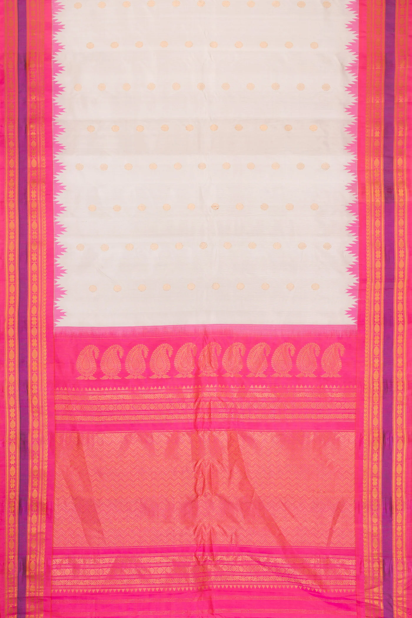 Off White Gadwal Silk Saree - Image 6