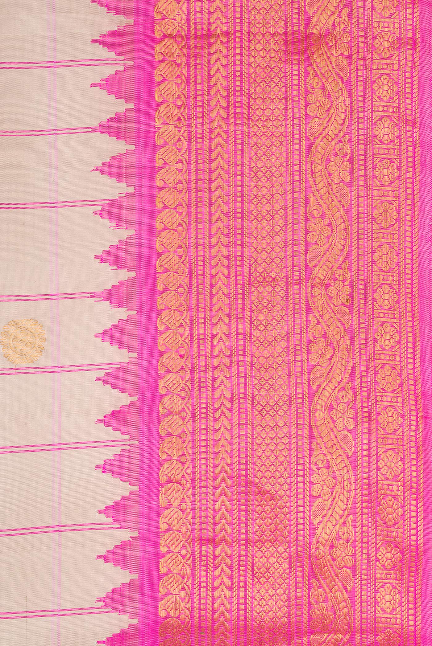 Cream Gadwal Silk Saree - Image 3