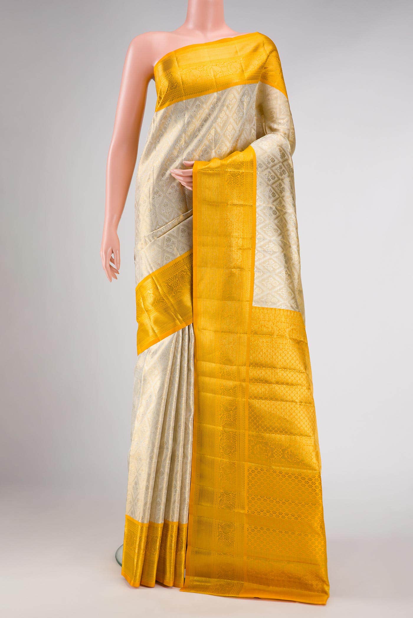 Beige Dual Tone Kanjivaram Tissue Silk Saree