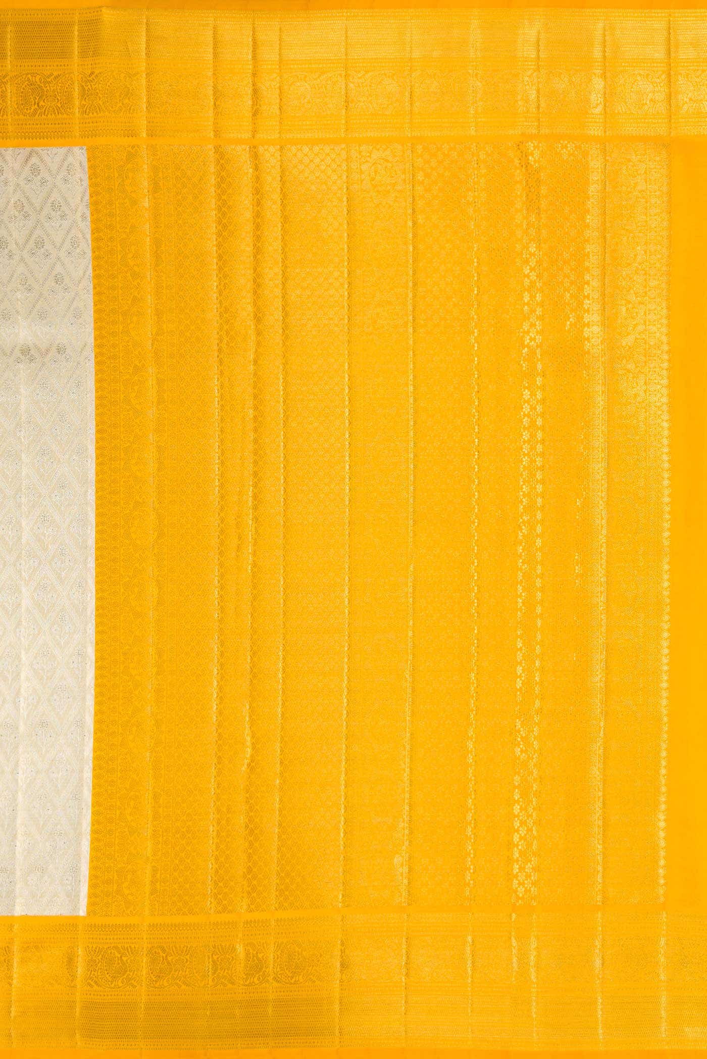 Beige Dual Tone Kanjivaram Tissue Silk Saree - Image 5