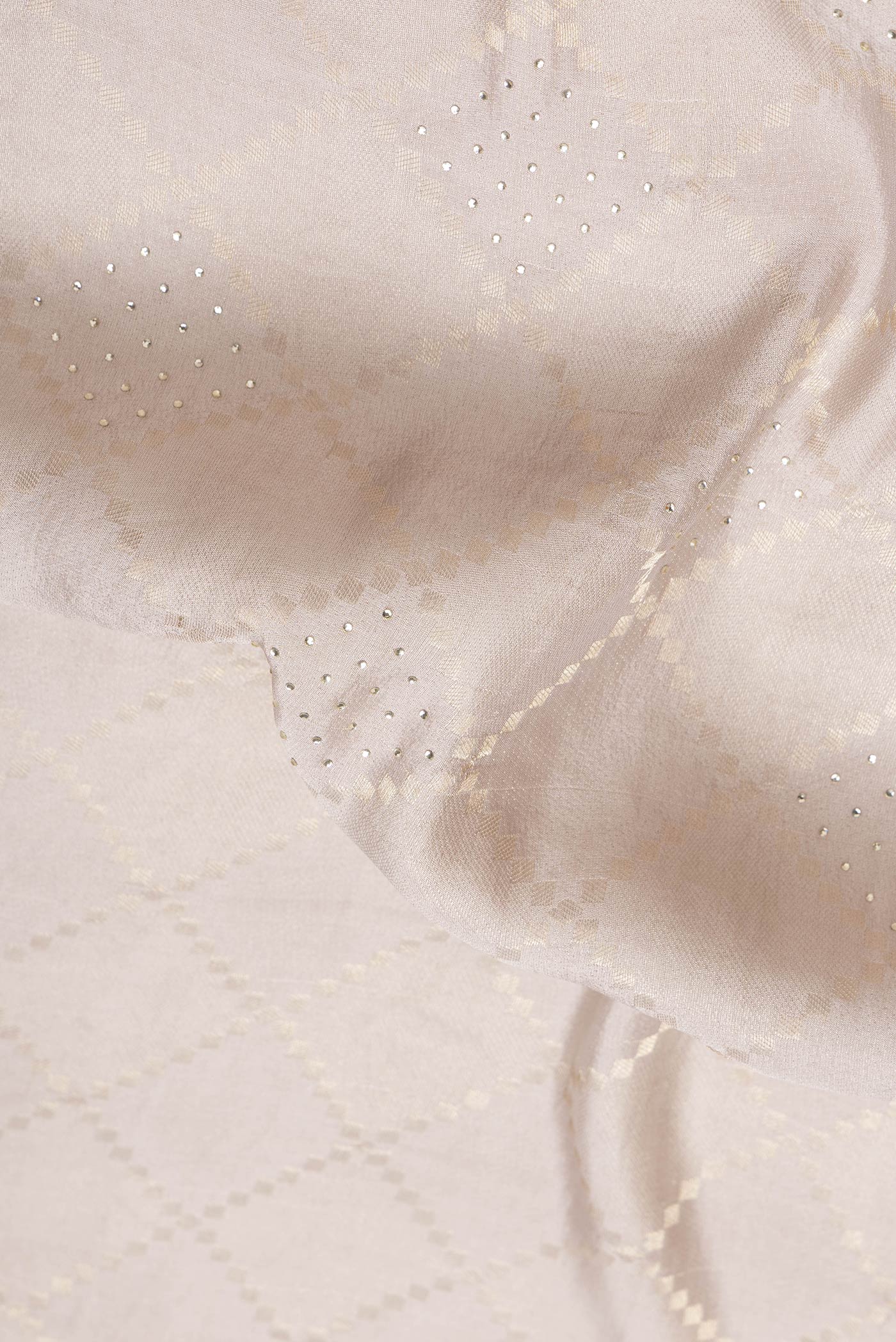 Beige Mysore Crepe Saree - Image 2