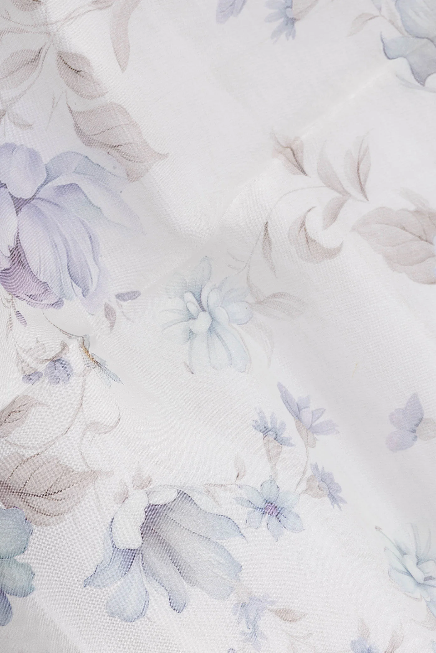 Off White Organza Silk Saree - Image 2