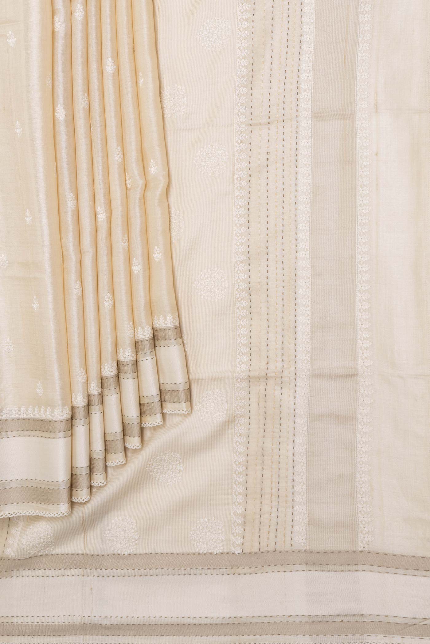 Beige Dual Tone Tussar Saree - Image 4
