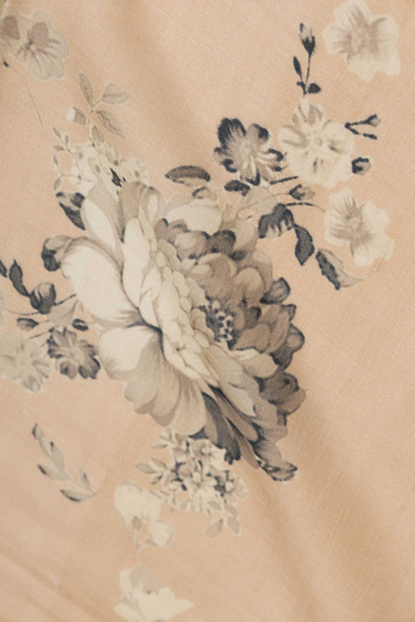Beige Dual Tone Tussar Saree - Image 2