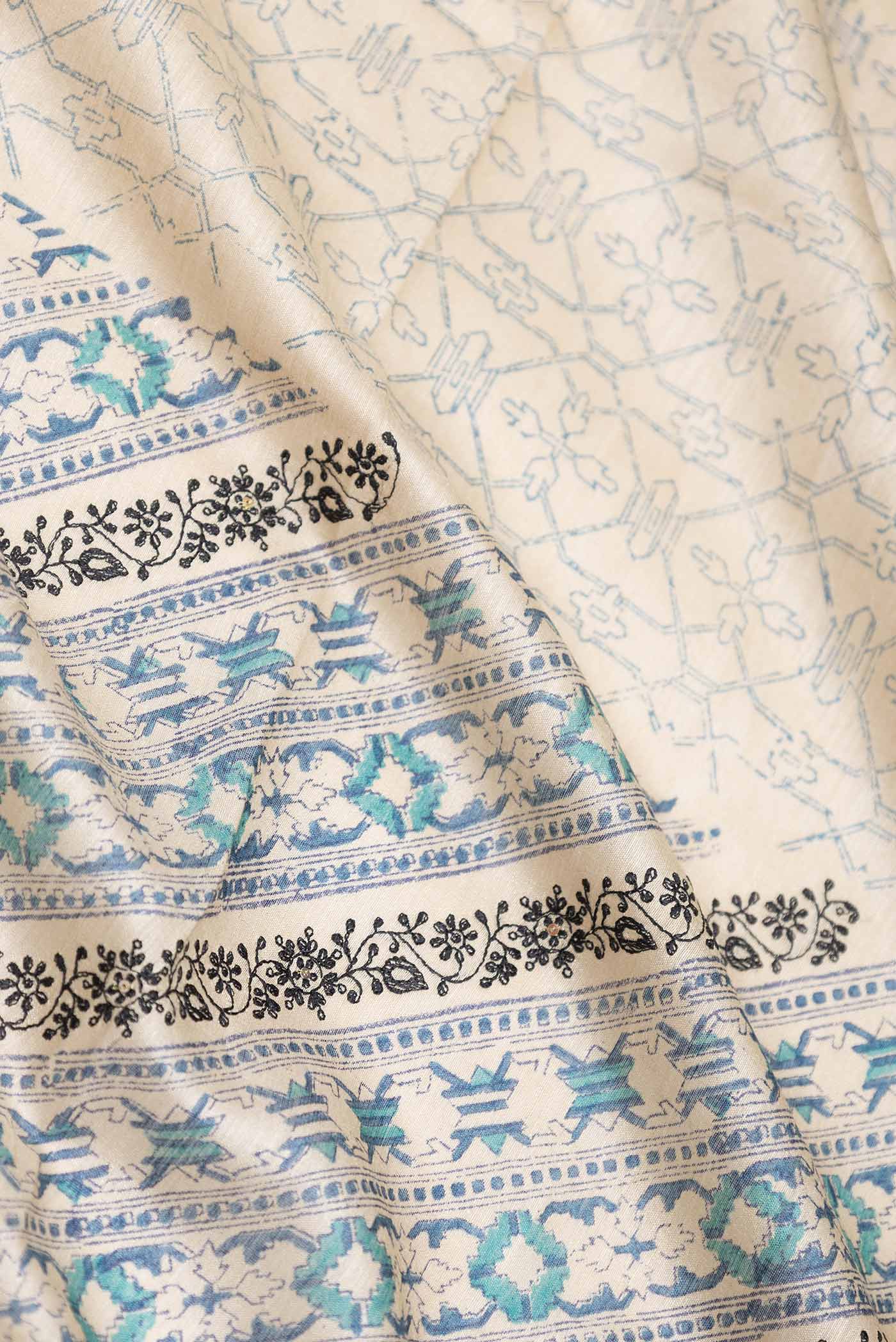 Beige Dual Tone Tussar Saree - Image 2