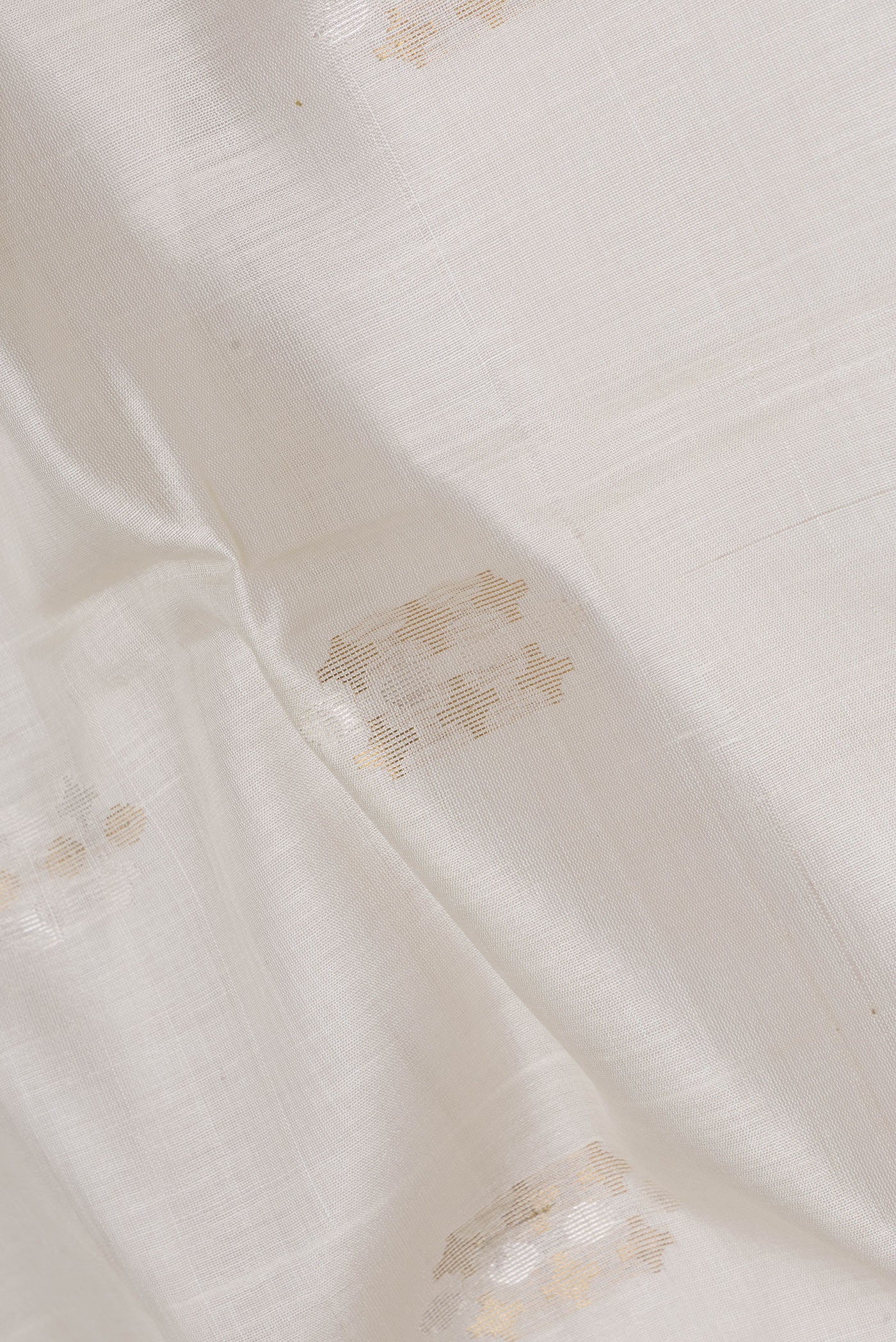 Cream Tussar Silk Saree - Image 2