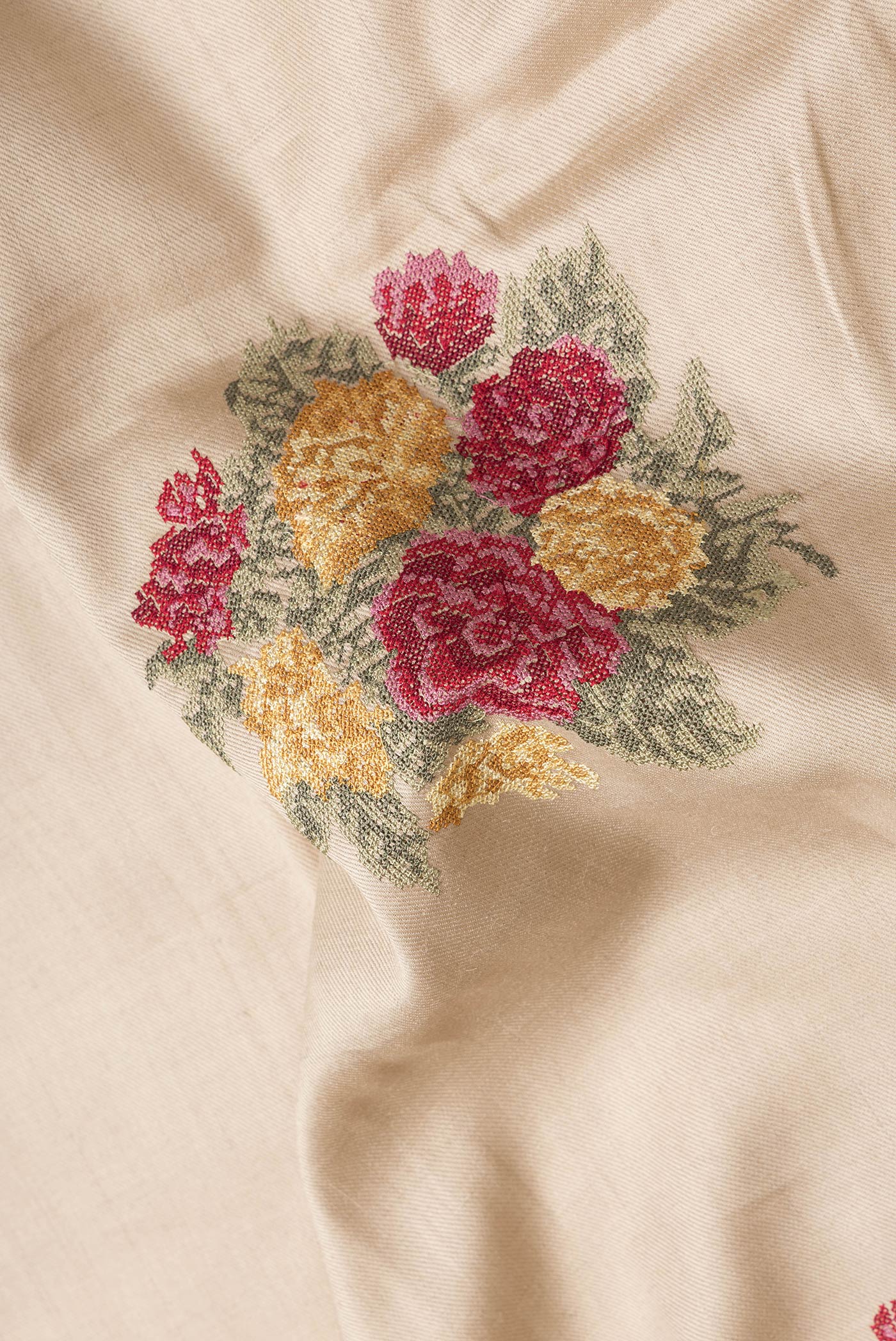 Beige Tussar Silk Saree - Image 2