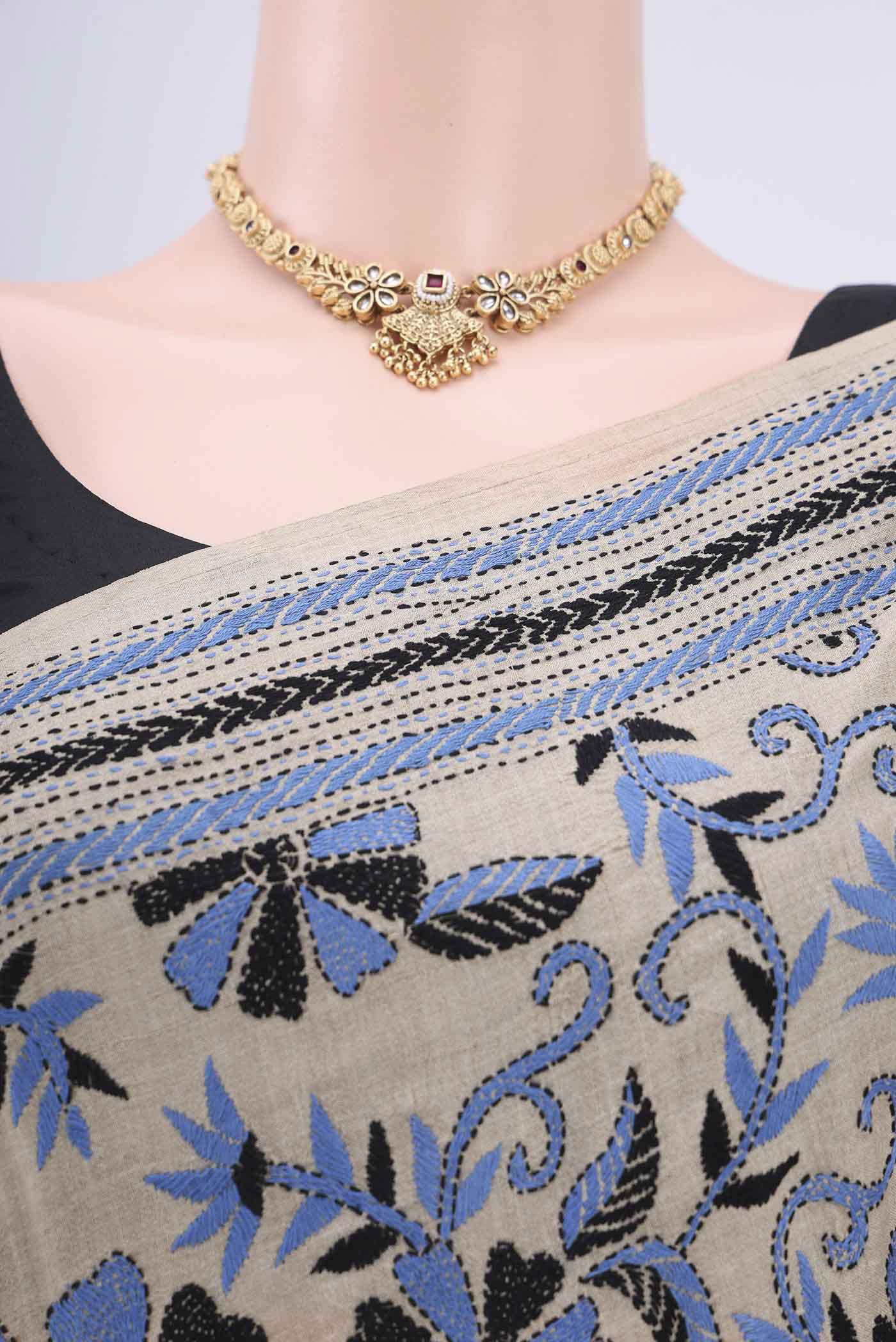 Beige Tussar Silk Saree - Image 2