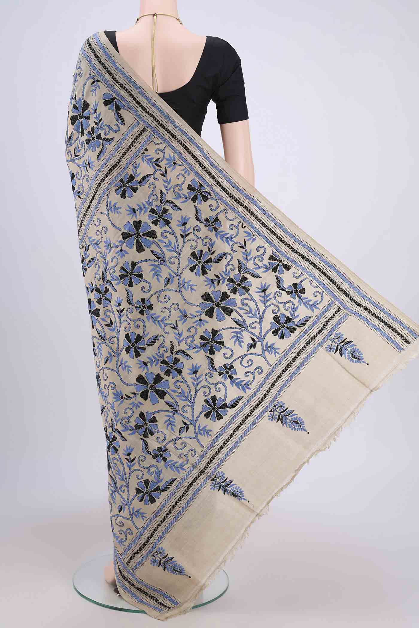 Beige Tussar Silk Saree - Image 3