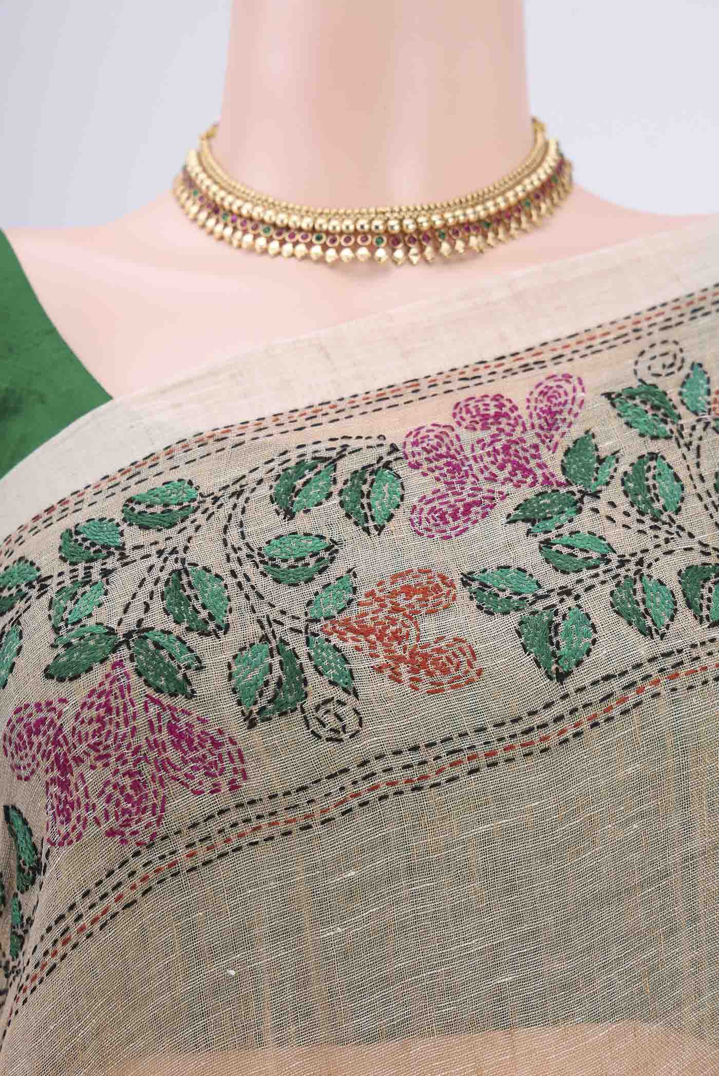 Beige Linen Saree - Image 2