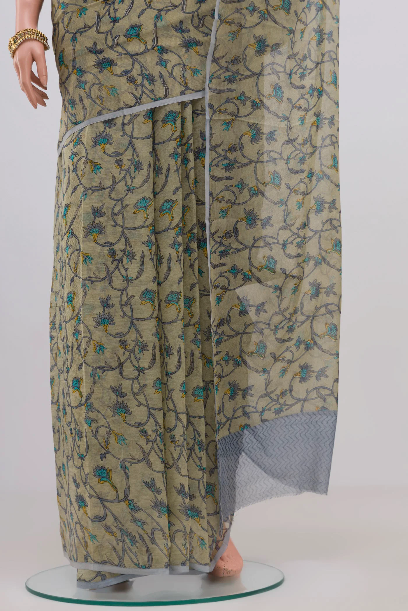 Beige Mysore Chiffon Saree - Image 3