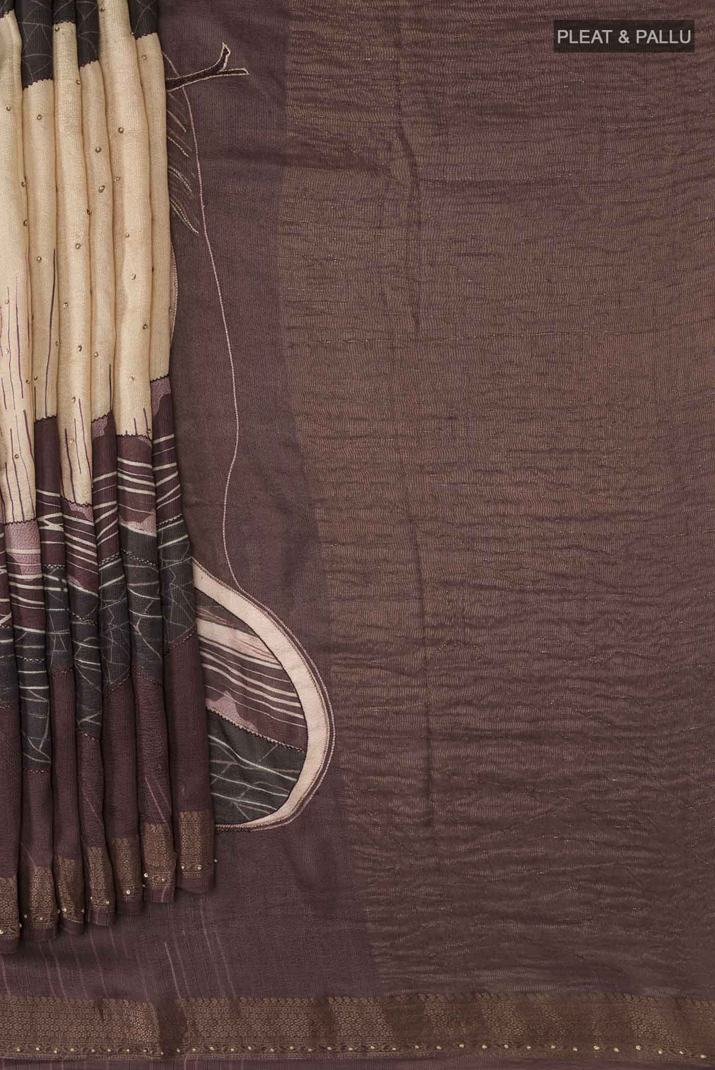 Beige Tussar Silk Saree - Image 4