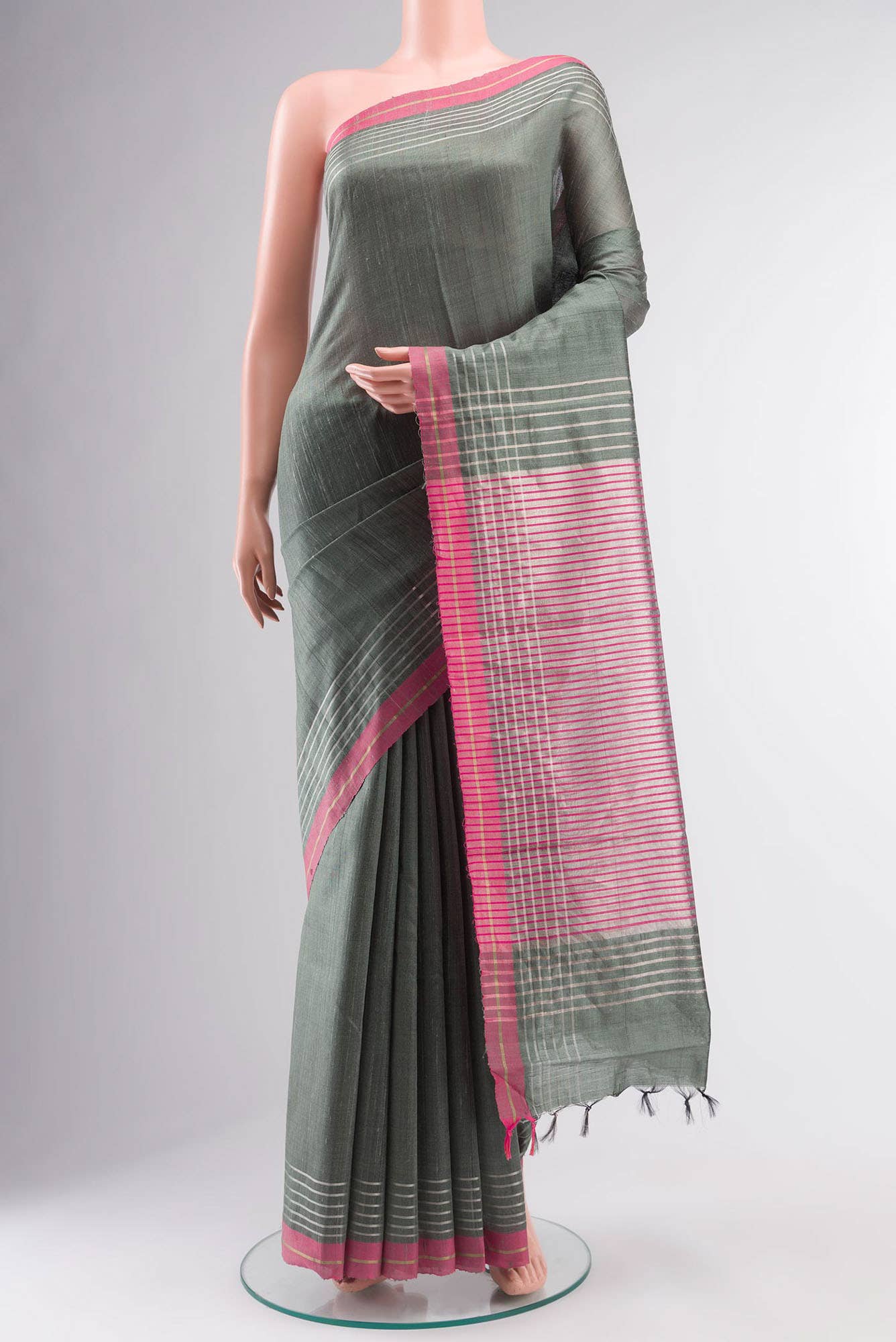 Bhavi-Sage Green Bhagalpuri Tussar Silk Saree - Image 10