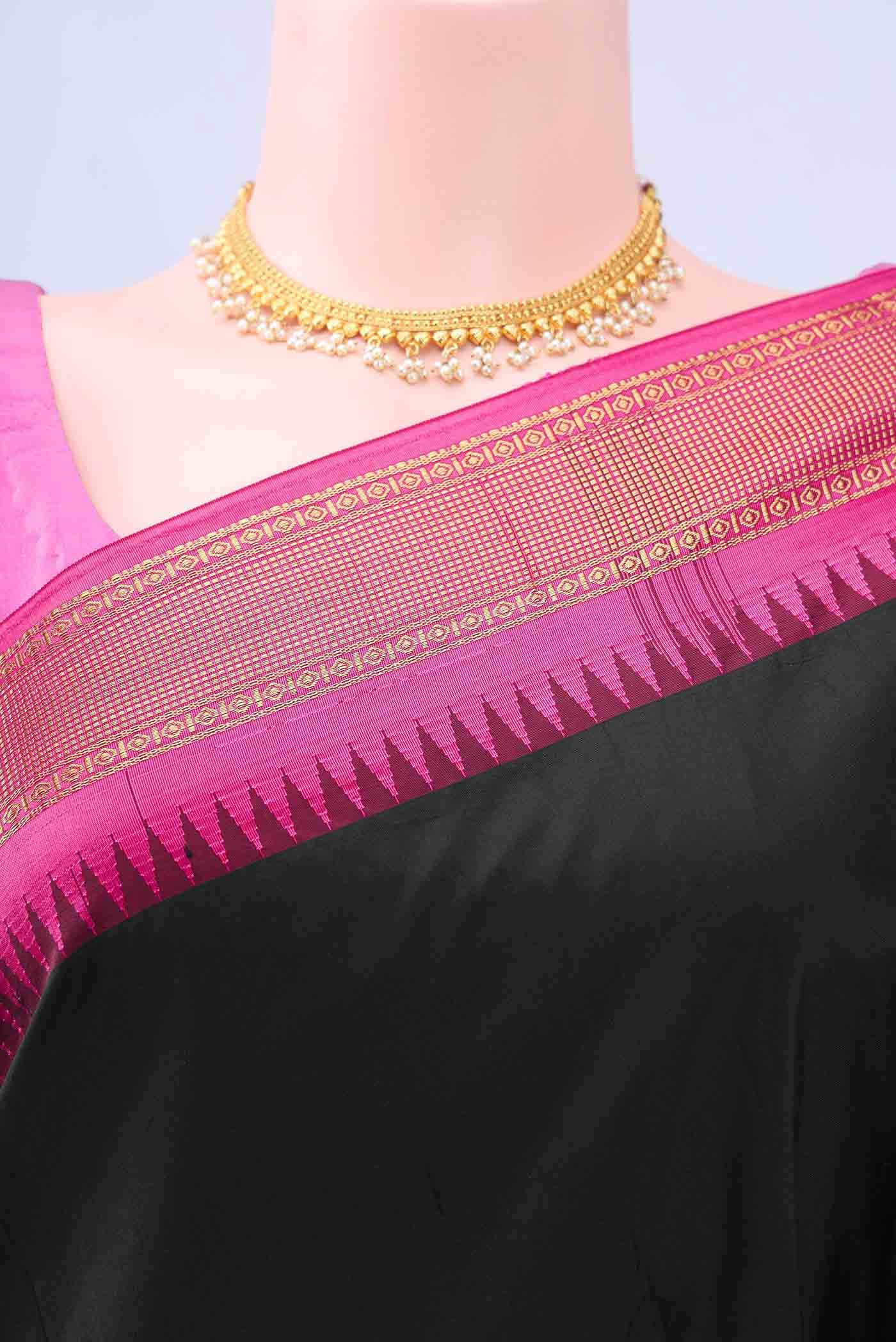 Black Blended Bangalore Silk - kadyal Saree - Image 3
