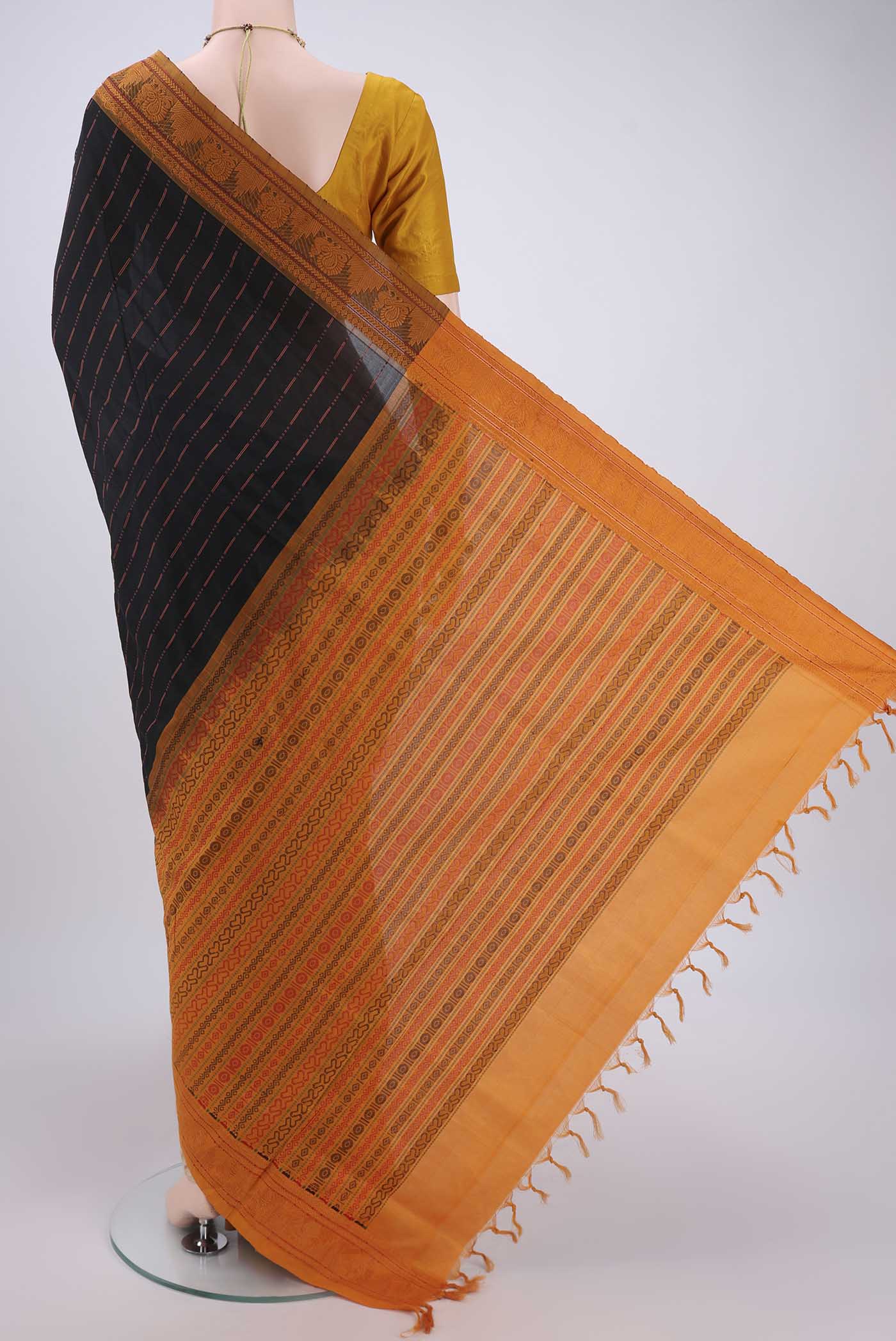 Black Blended Poly Cotton Saree - Image 3