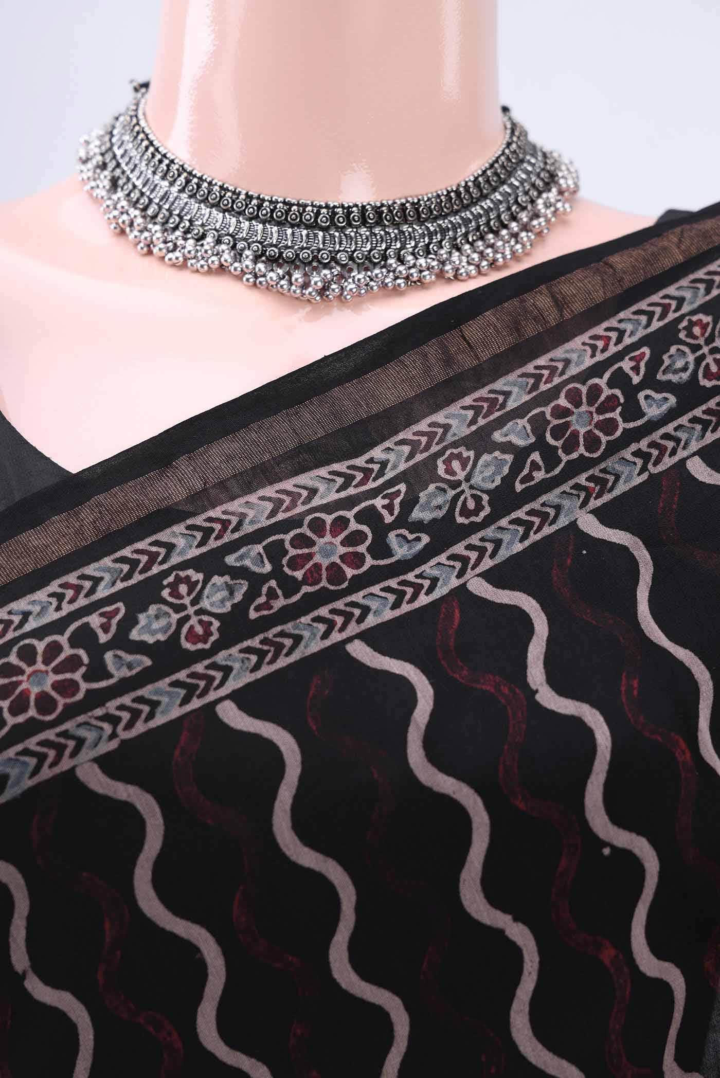 Black Chanderi Silk Cotton Saree - Image 3