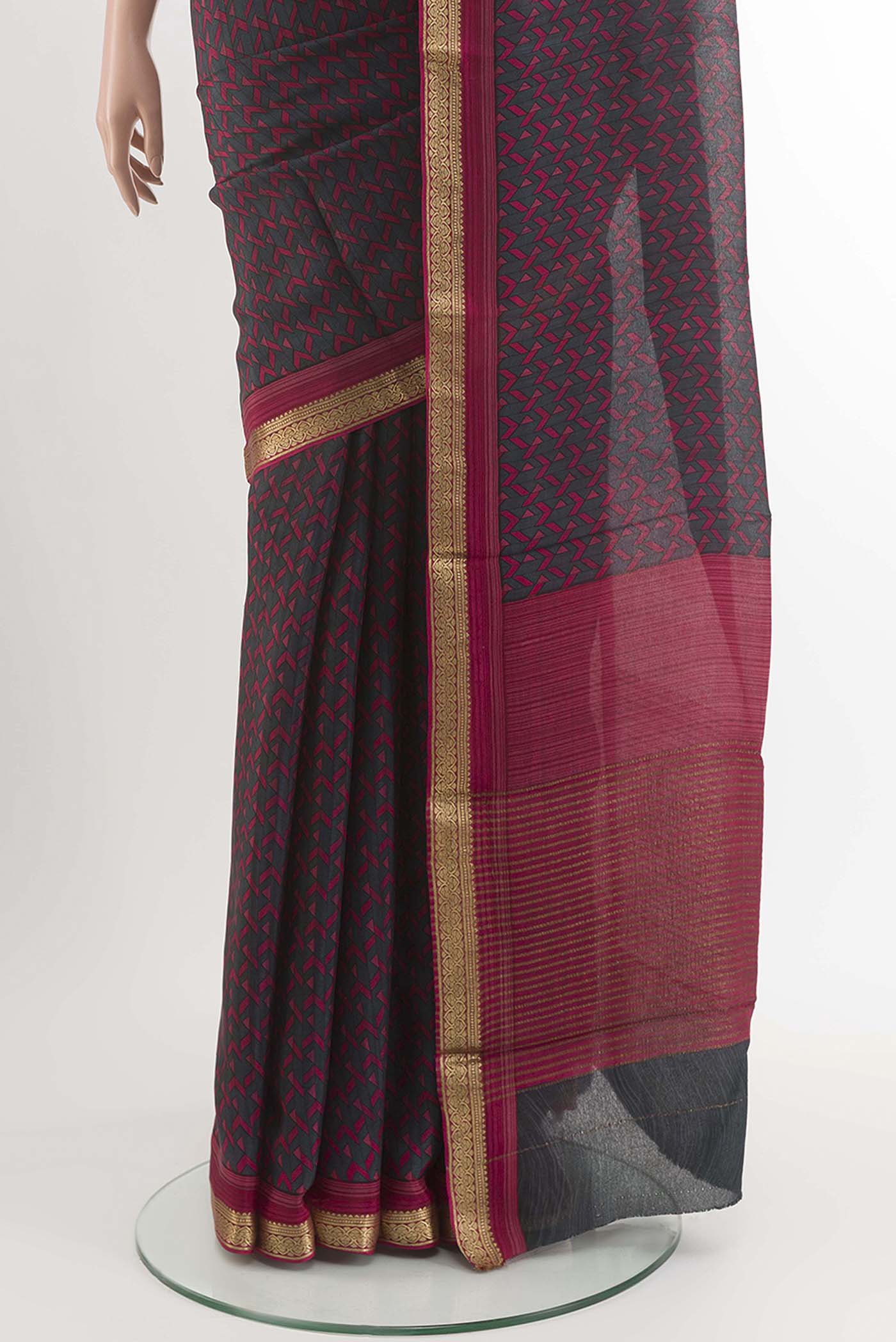 Black Crepe Saree - Image 3
