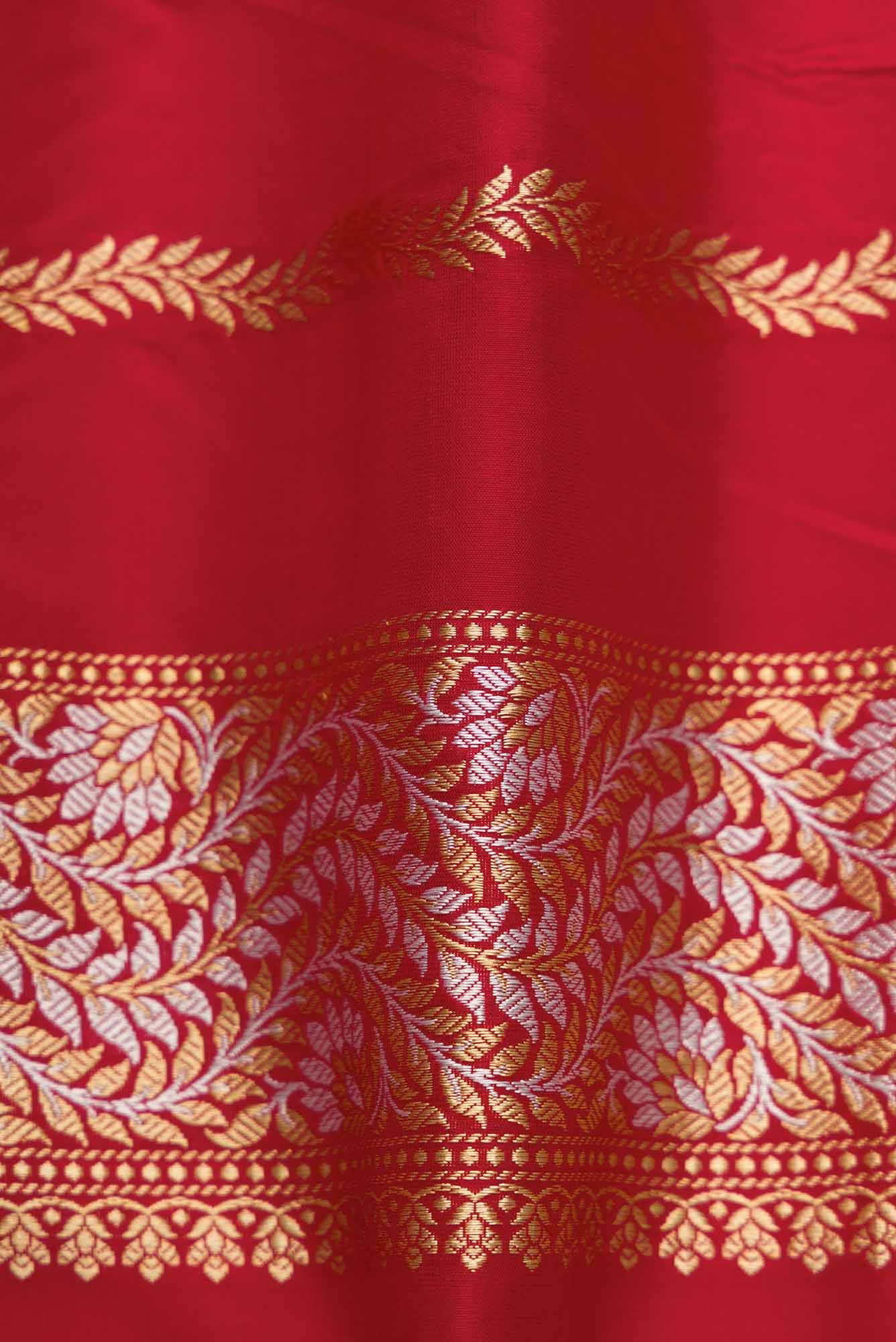 Black Dual Tone Banarasi Silk Saree - Image 6