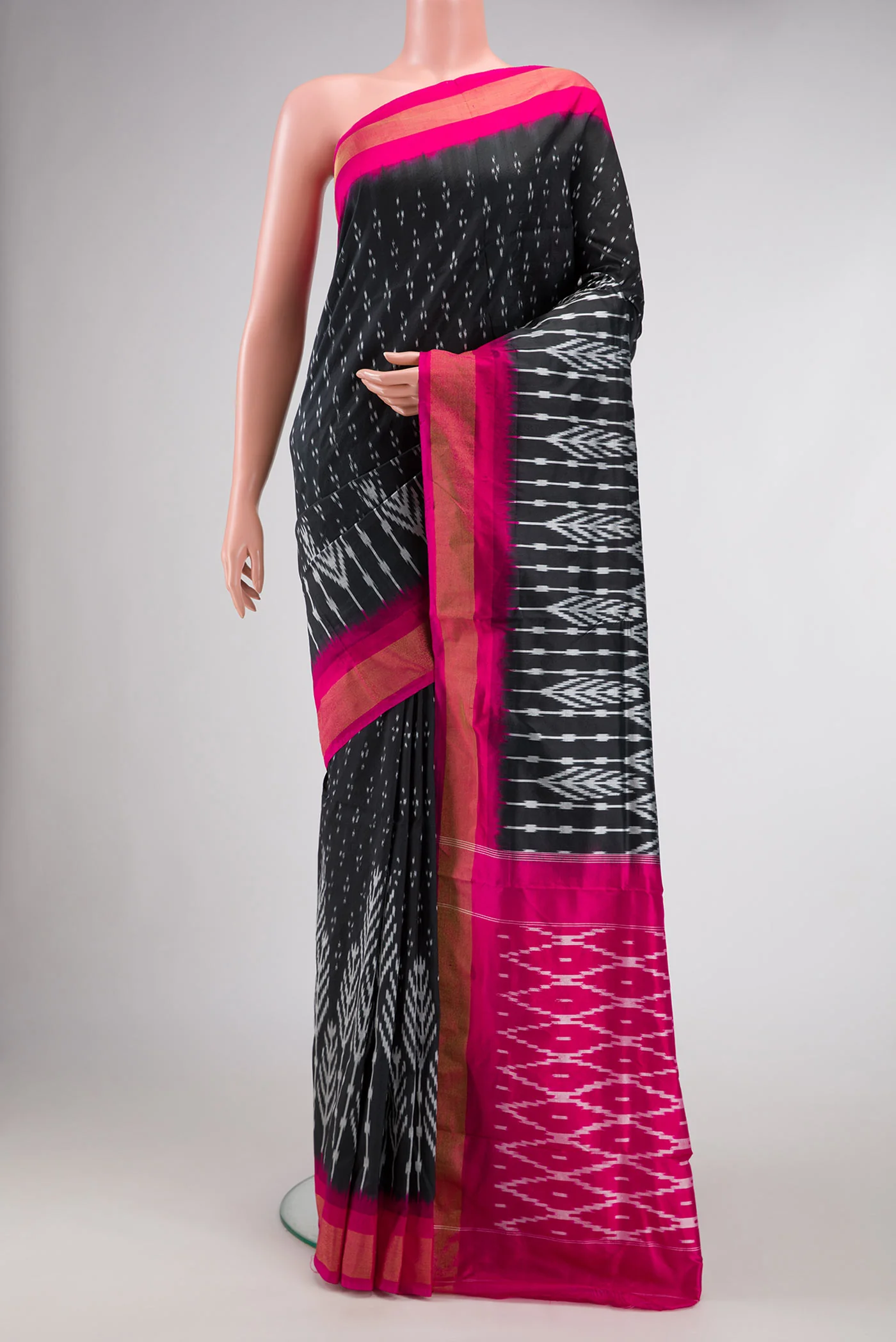 Black Pochampally Silk Saree