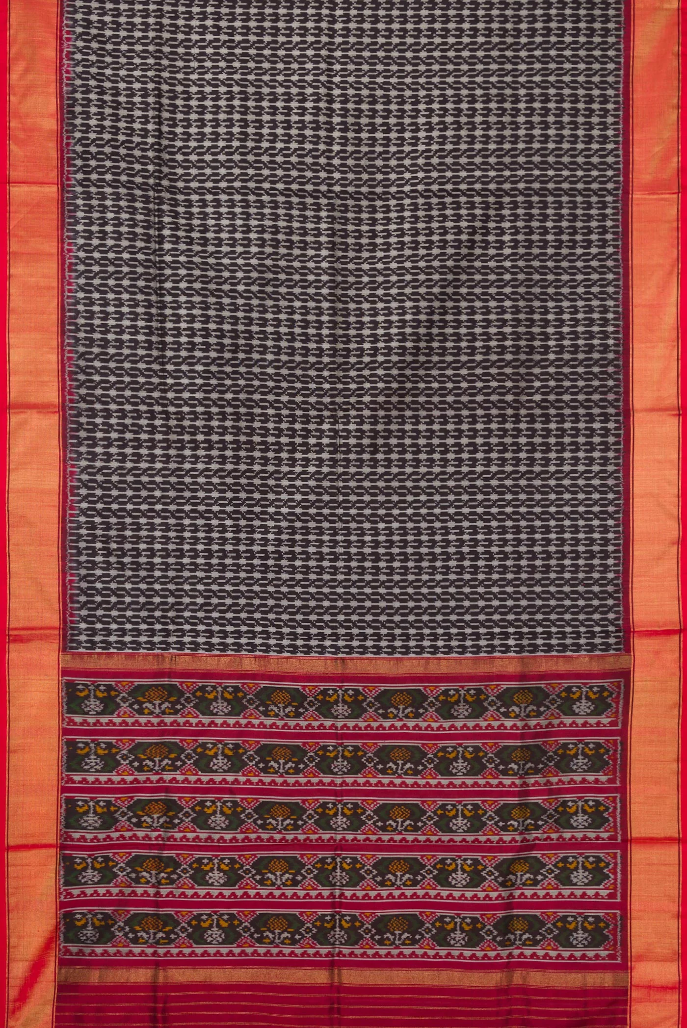 Black Pochampally Silk Saree - Image 6