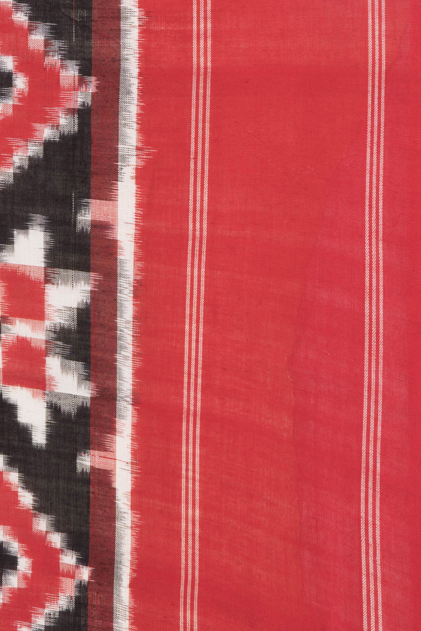 Black Pochampally Cotton Saree - Image 3