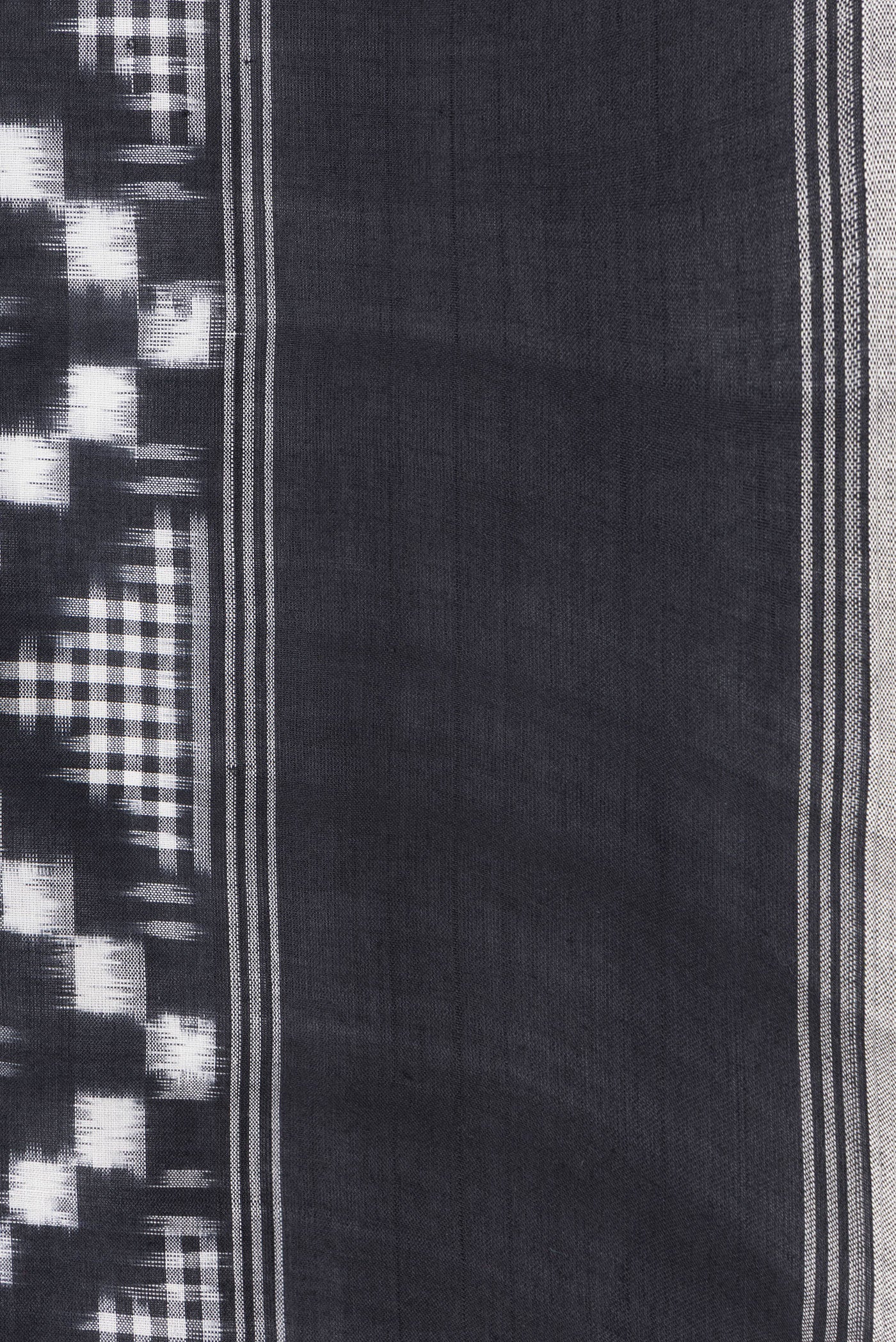 Black Pochampally Cotton Saree - Image 3