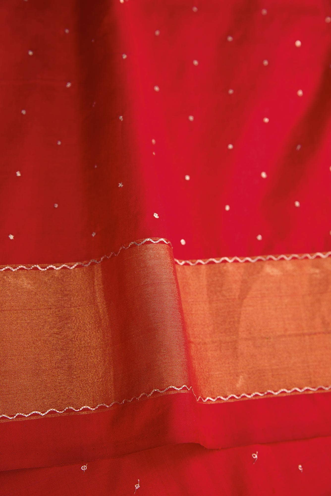 Pure Silk Pure Zari Black Dual Tone Double Ikat Saree - Image 7