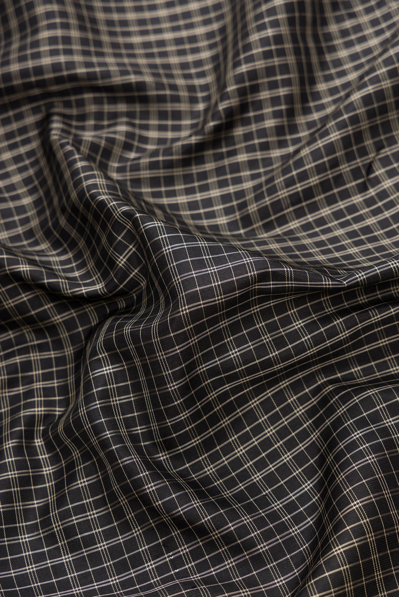 Black Gadwal Silk Saree - Image 2