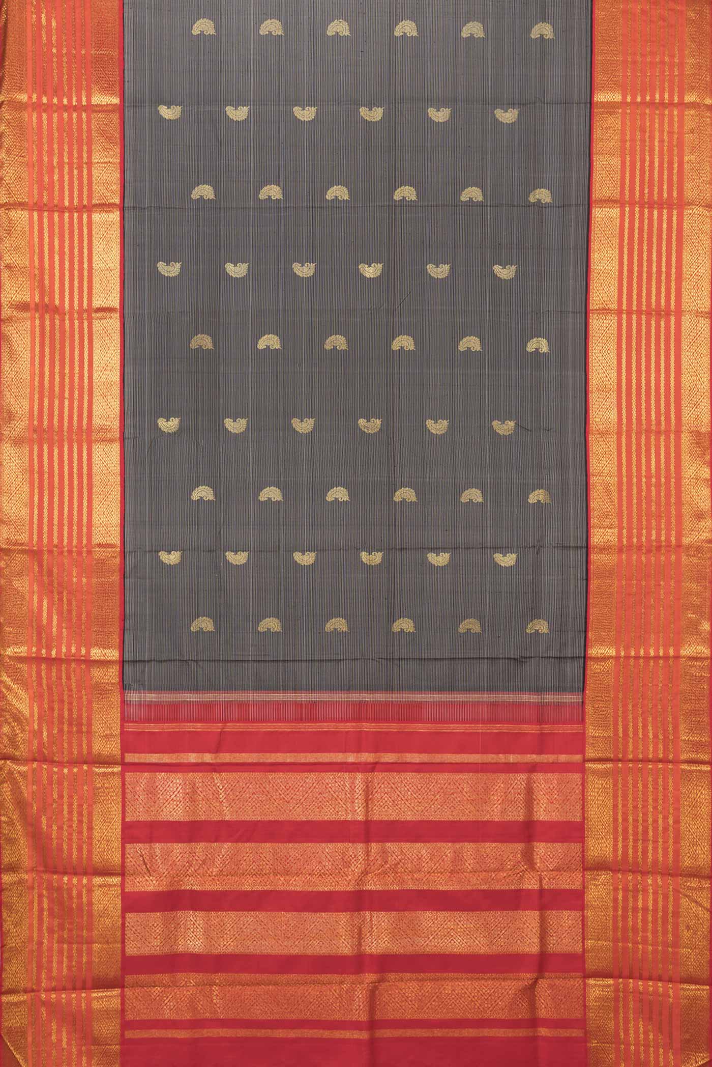 Black Dual Tone Kanjivaram Saree - Image 6