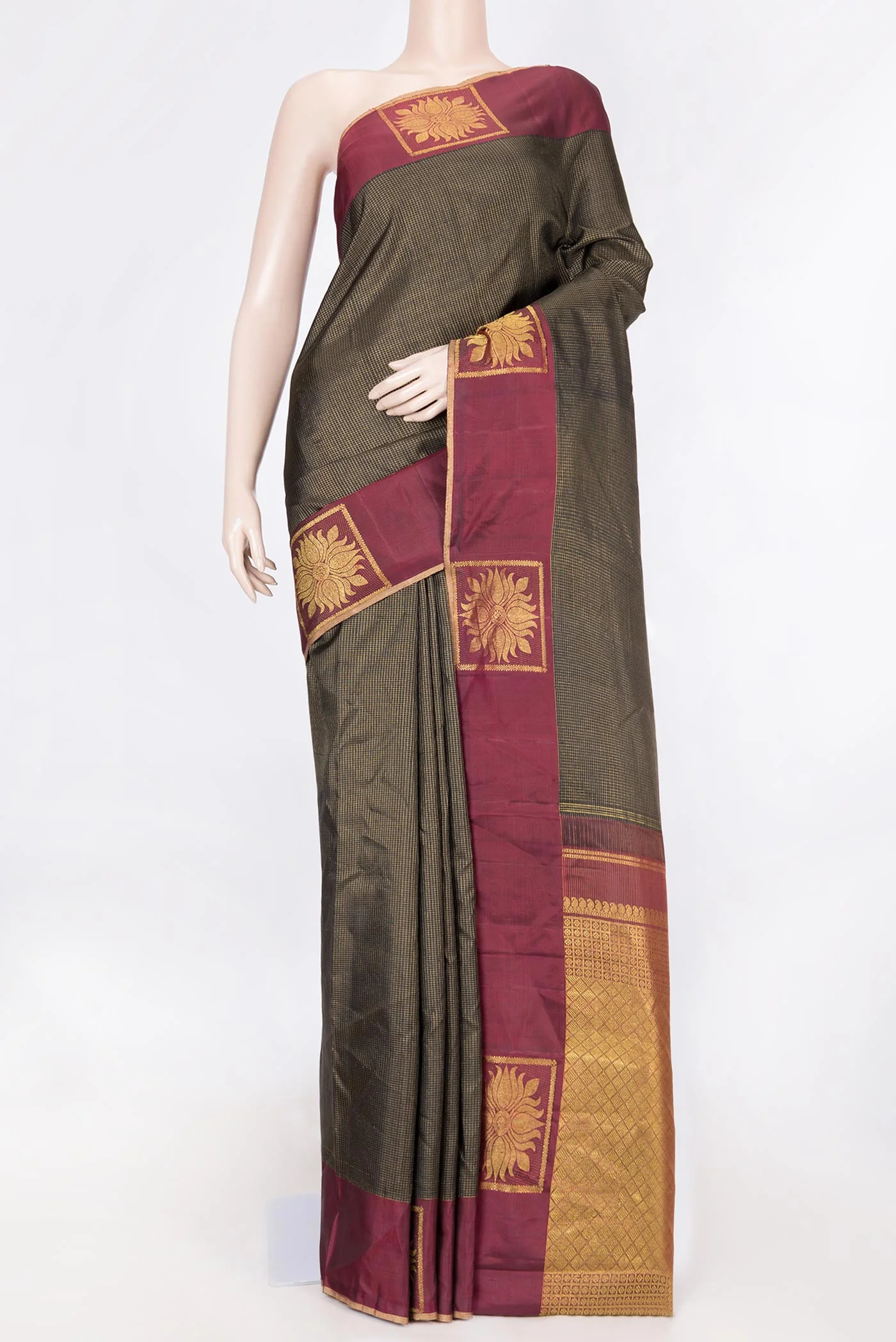 Black Dual Tone Kanjivaram Saree