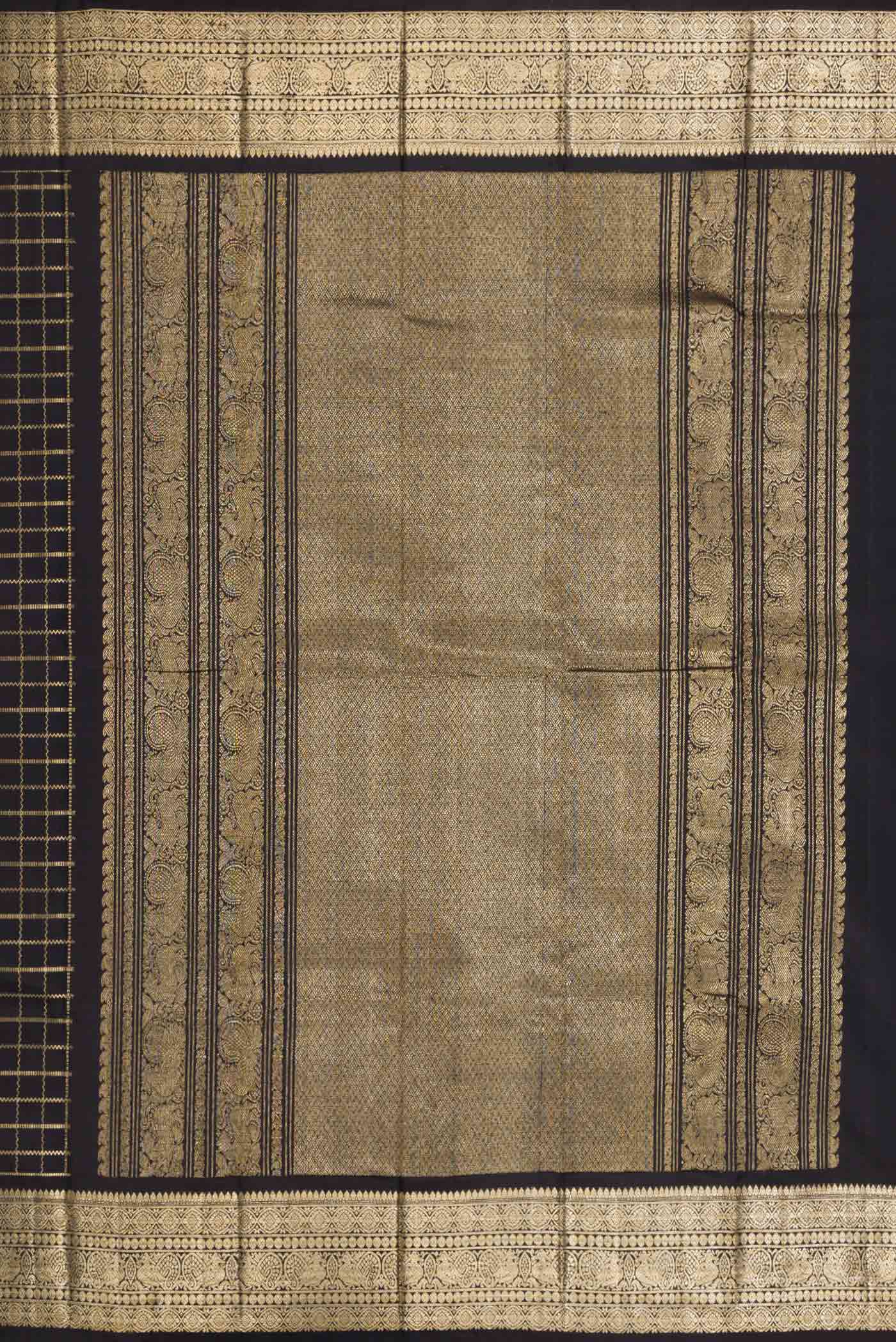 Black Dual Tone Kanchipuram Silk Saree - Image 7