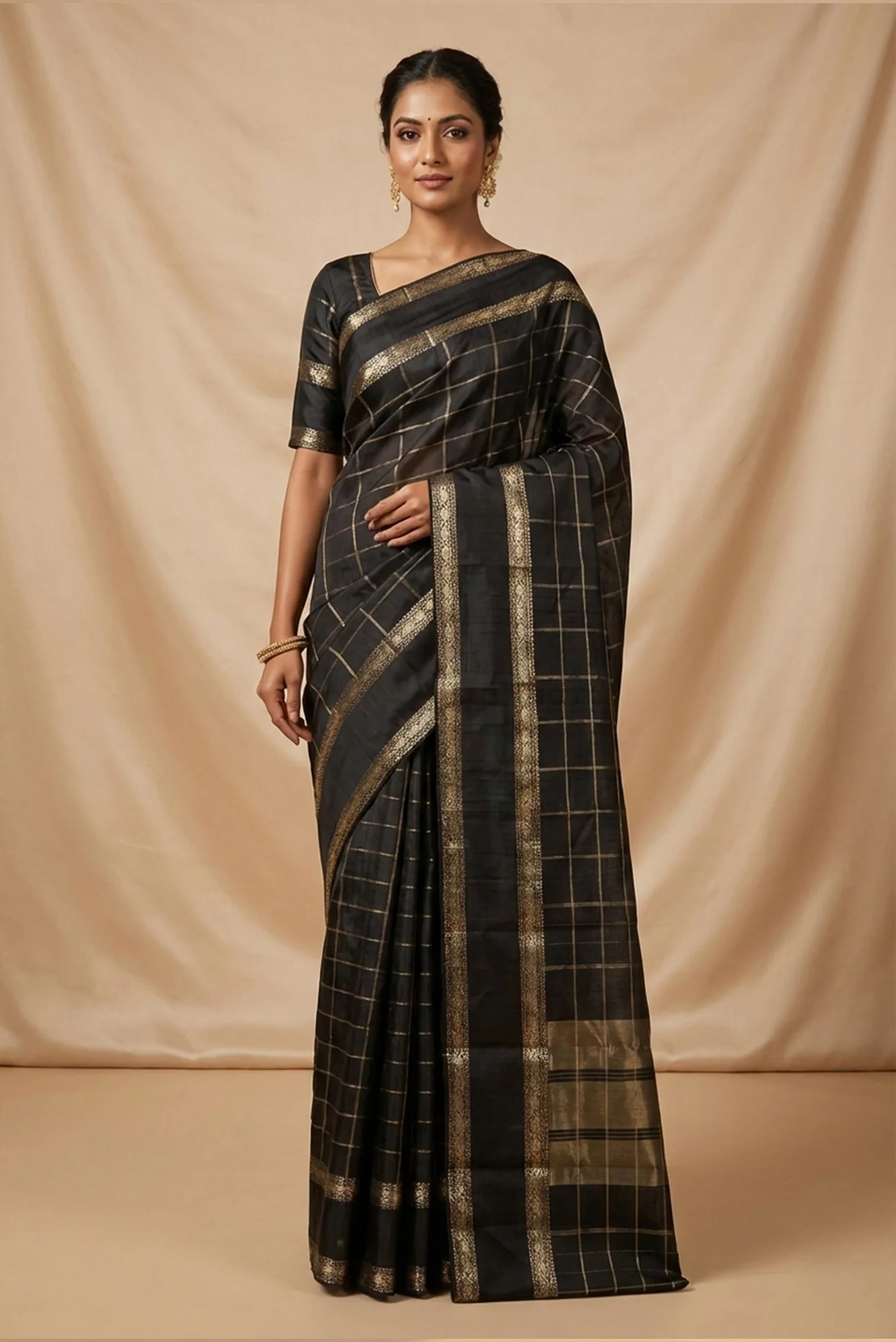 Black Dual Tone Kanchipuram Silk Saree