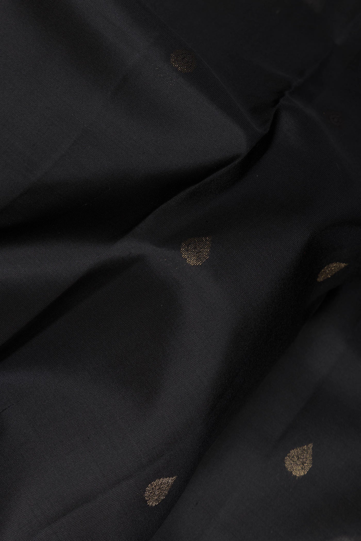 Black Kanchipuram Silk Saree - Image 2