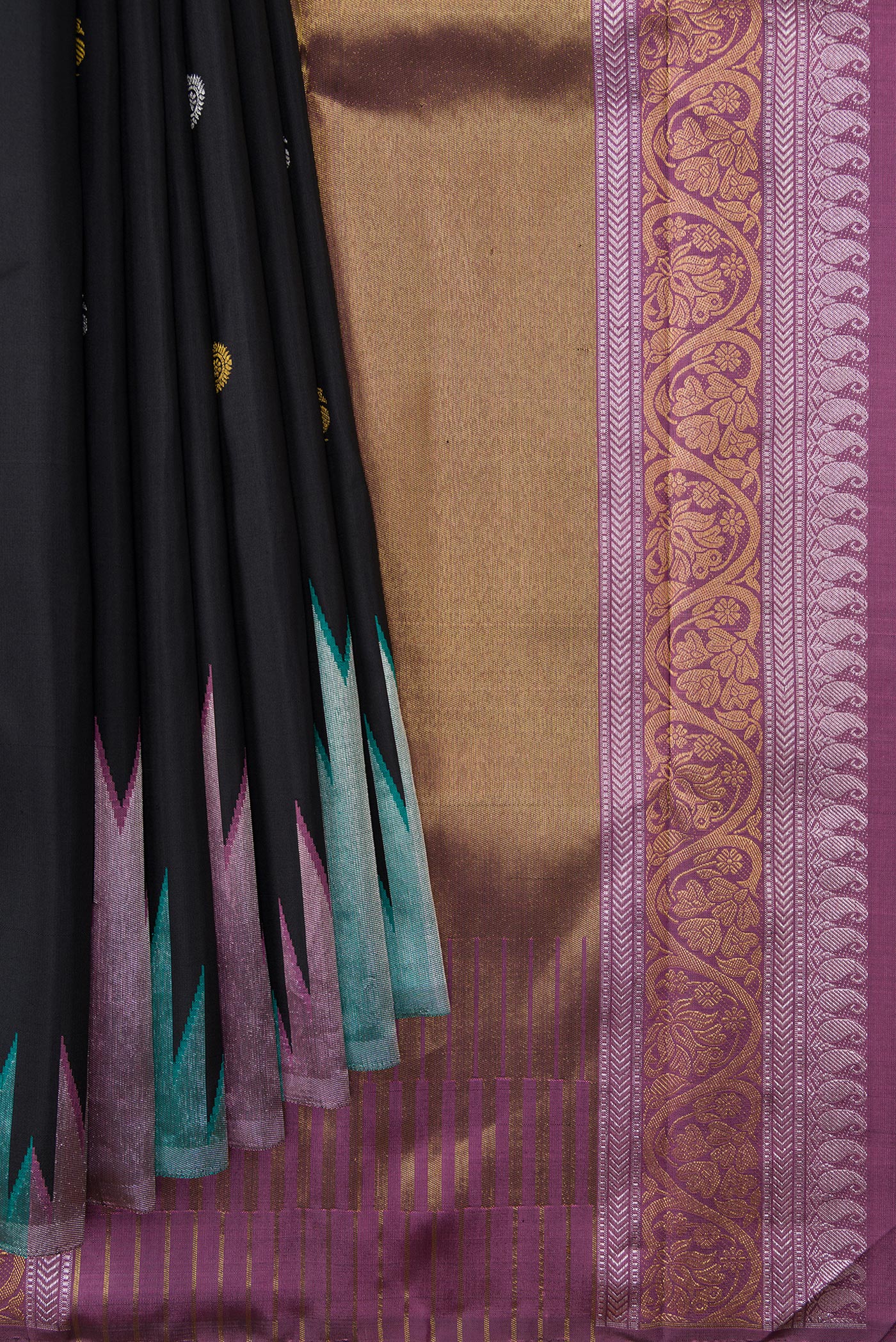 Pure Silk Pure Zari Black Kanchipuram Saree - Image 4