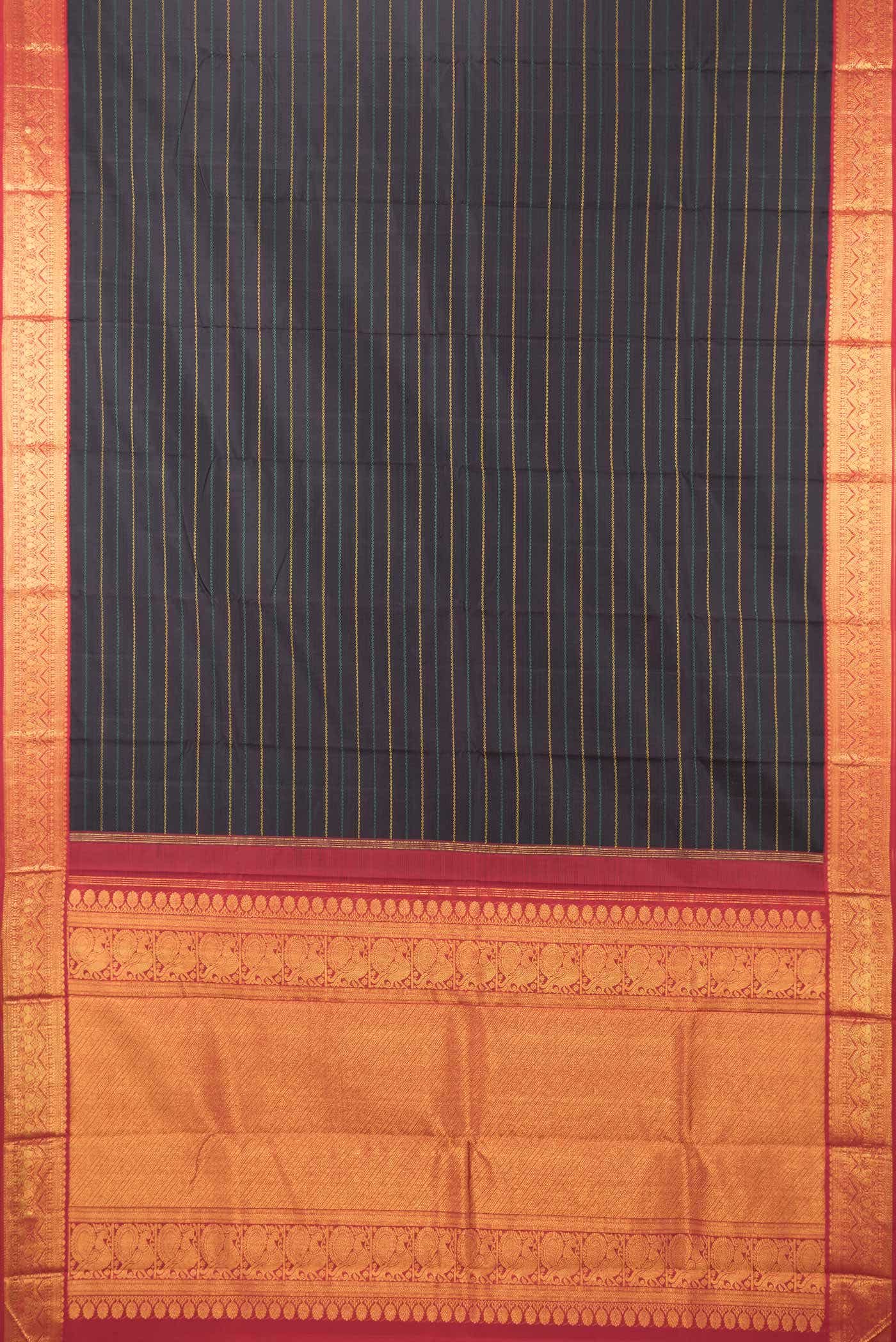 Pure Silk Pure Zari Black Dual Tone Kanjivaram Saree - Image 4