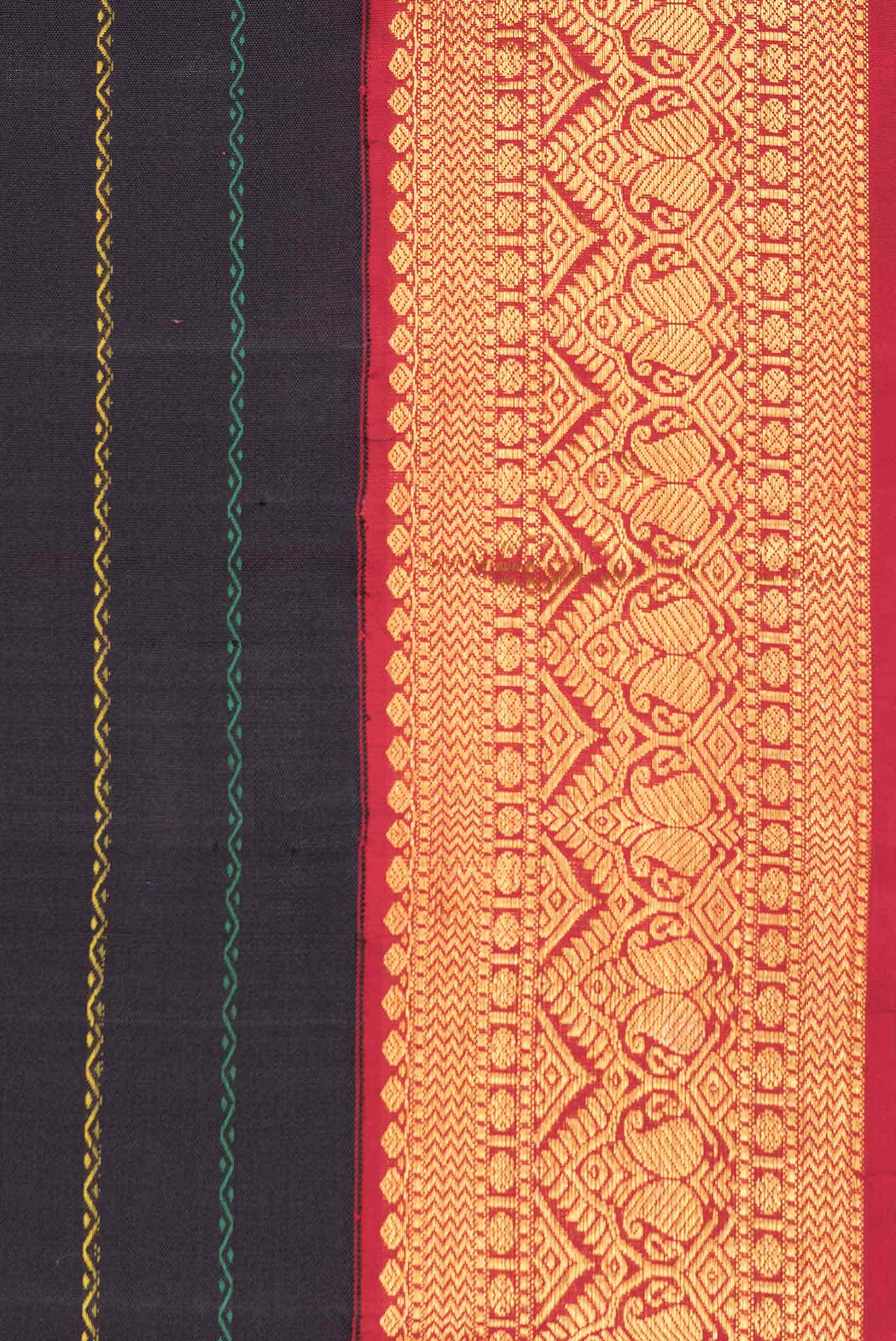 Pure Silk Pure Zari Black Dual Tone Kanjivaram Saree - Image 5