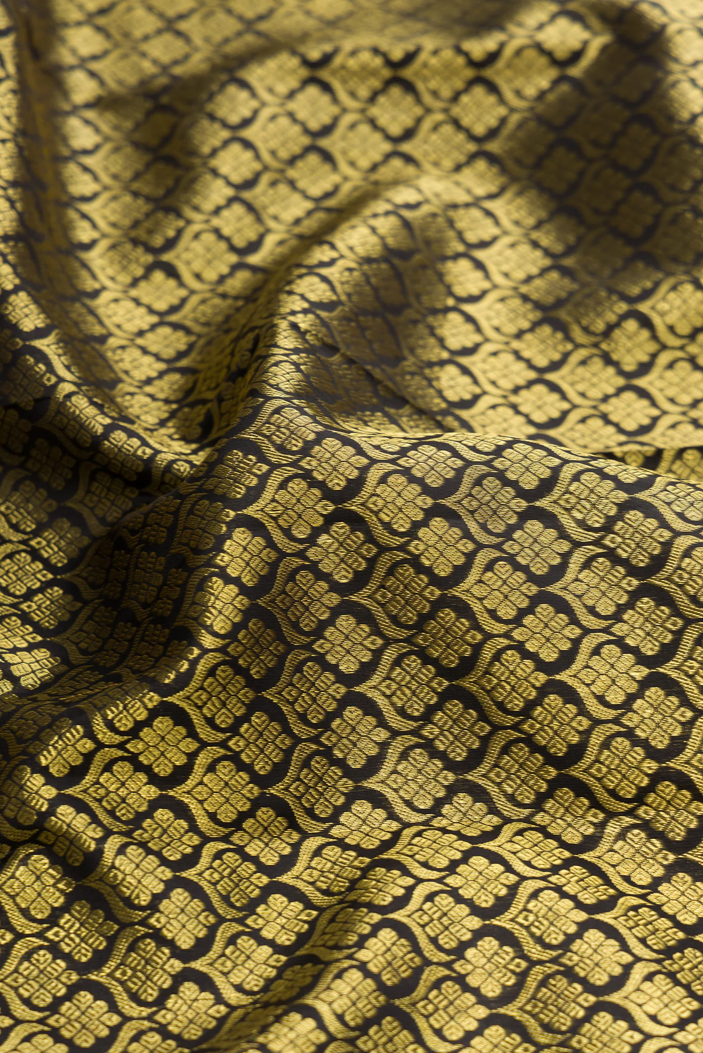 Black Kanjivaram Silk Saree - Image 2