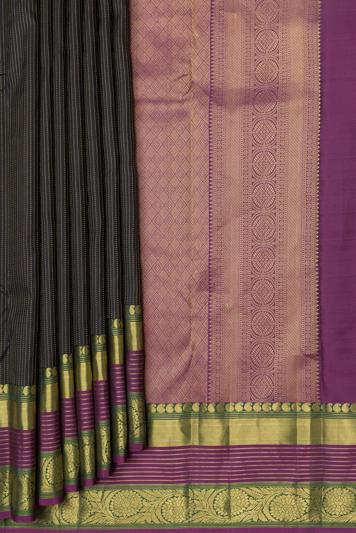 Black Kanjivaram Silk Saree - Image 4