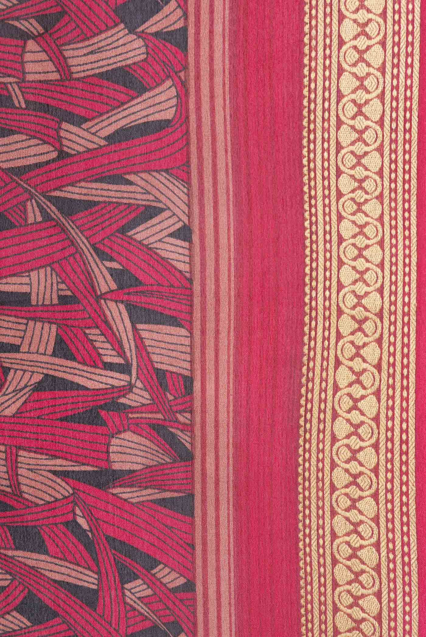 Black Dual Tone Mysore Crepe Saree - Image 3