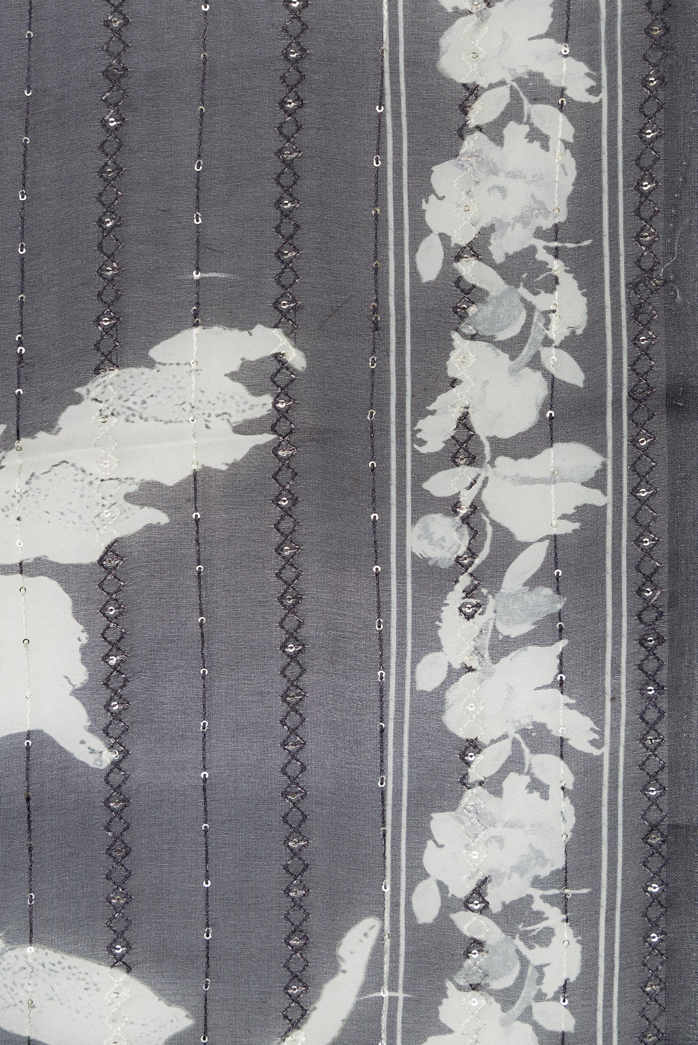 Black Organza Silk Saree - Image 3