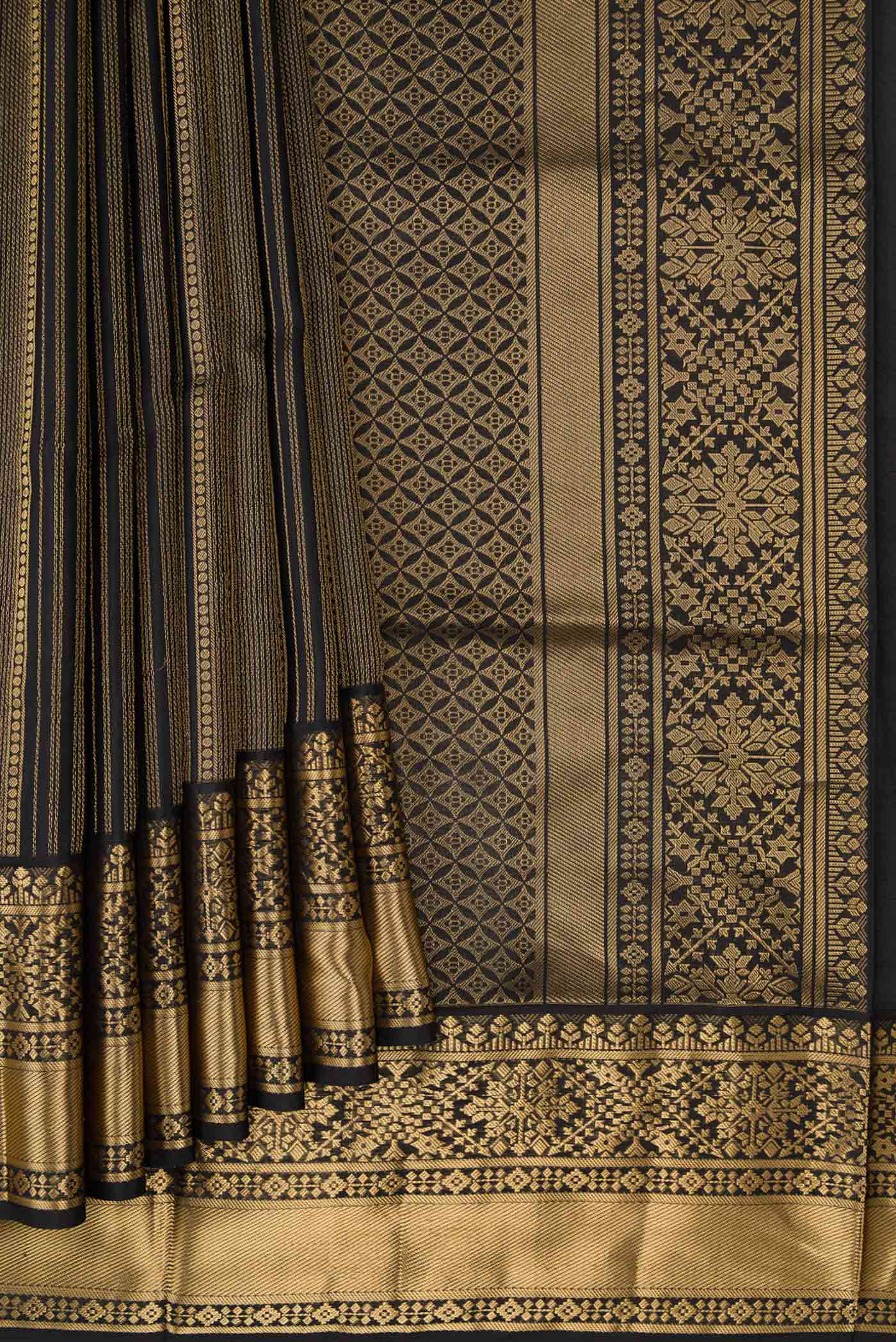 Black Soft Silk Saree - Image 5