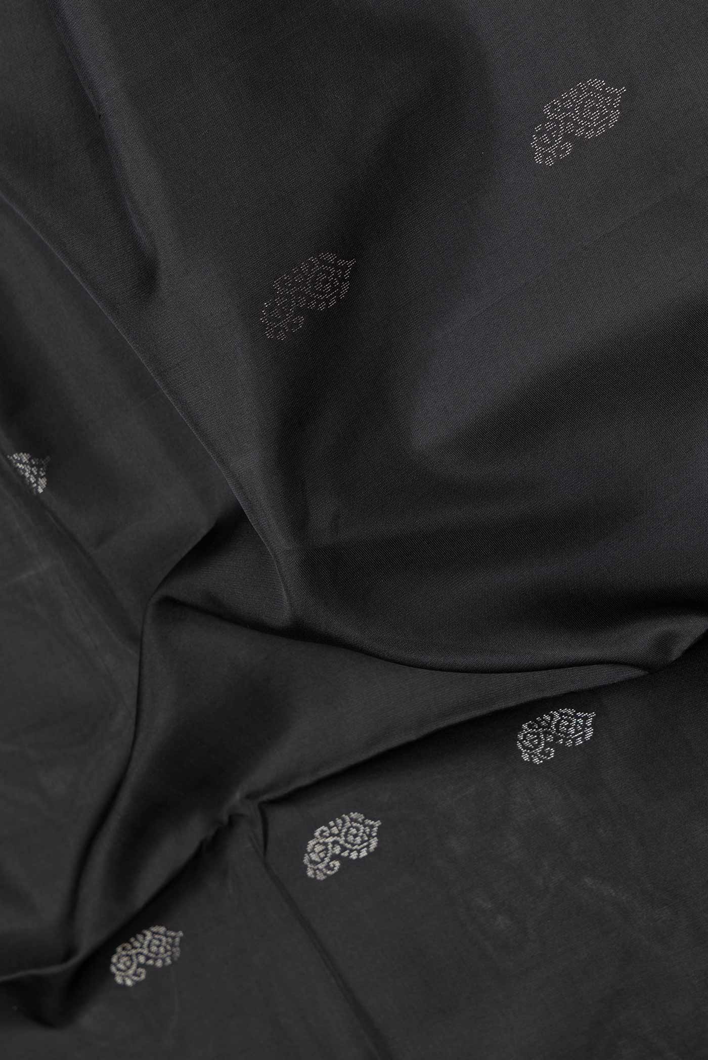 Black Soft Silk Saree - Image 2
